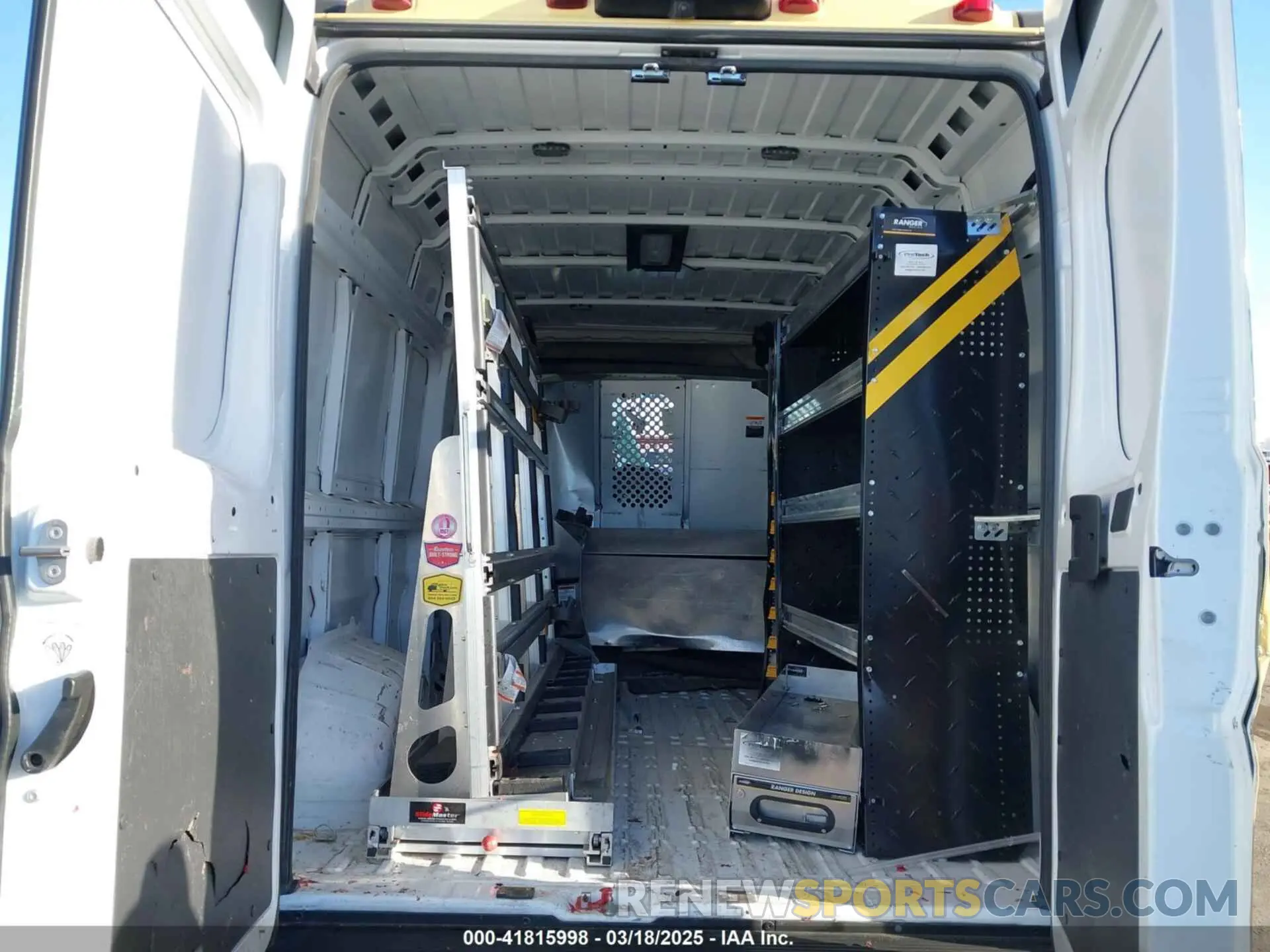 8 Photograph of a damaged car 3C6LRVDG3PE538899 RAM PROMASTER 2500 2023