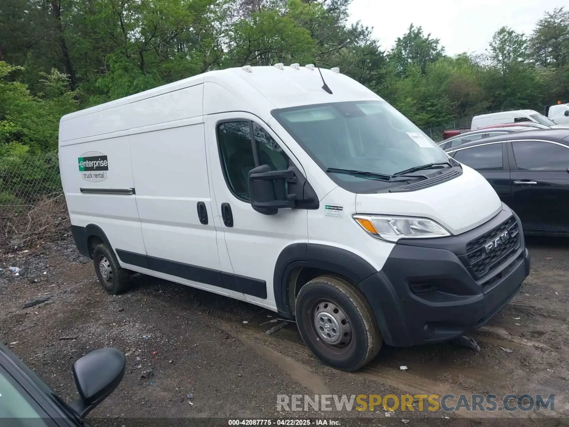 13 Photograph of a damaged car 3C6LRVDG3PE563723 RAM PROMASTER 2500 2023