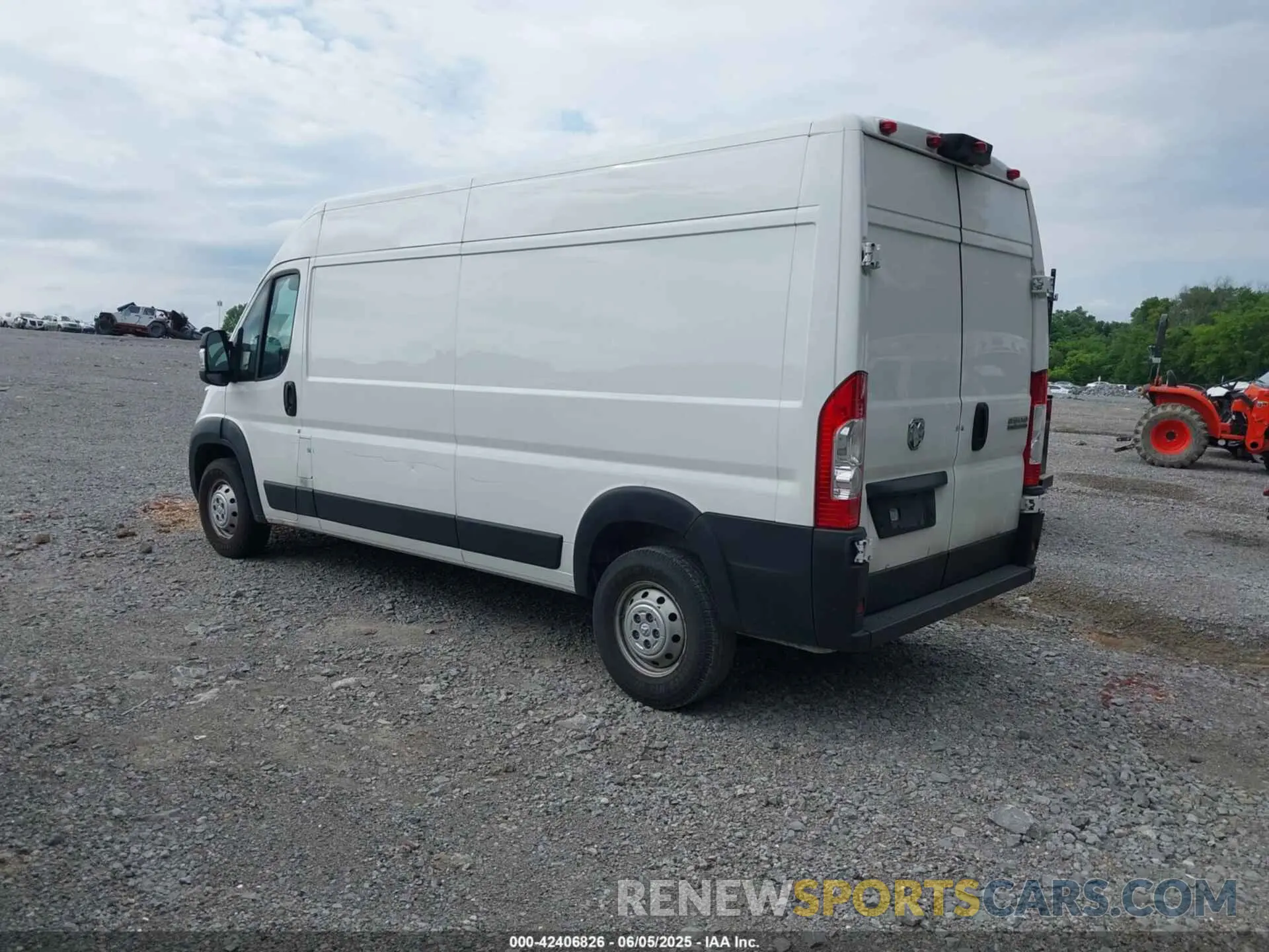 3 Photograph of a damaged car 3C6LRVDG4PE541519 RAM PROMASTER 2500 2023