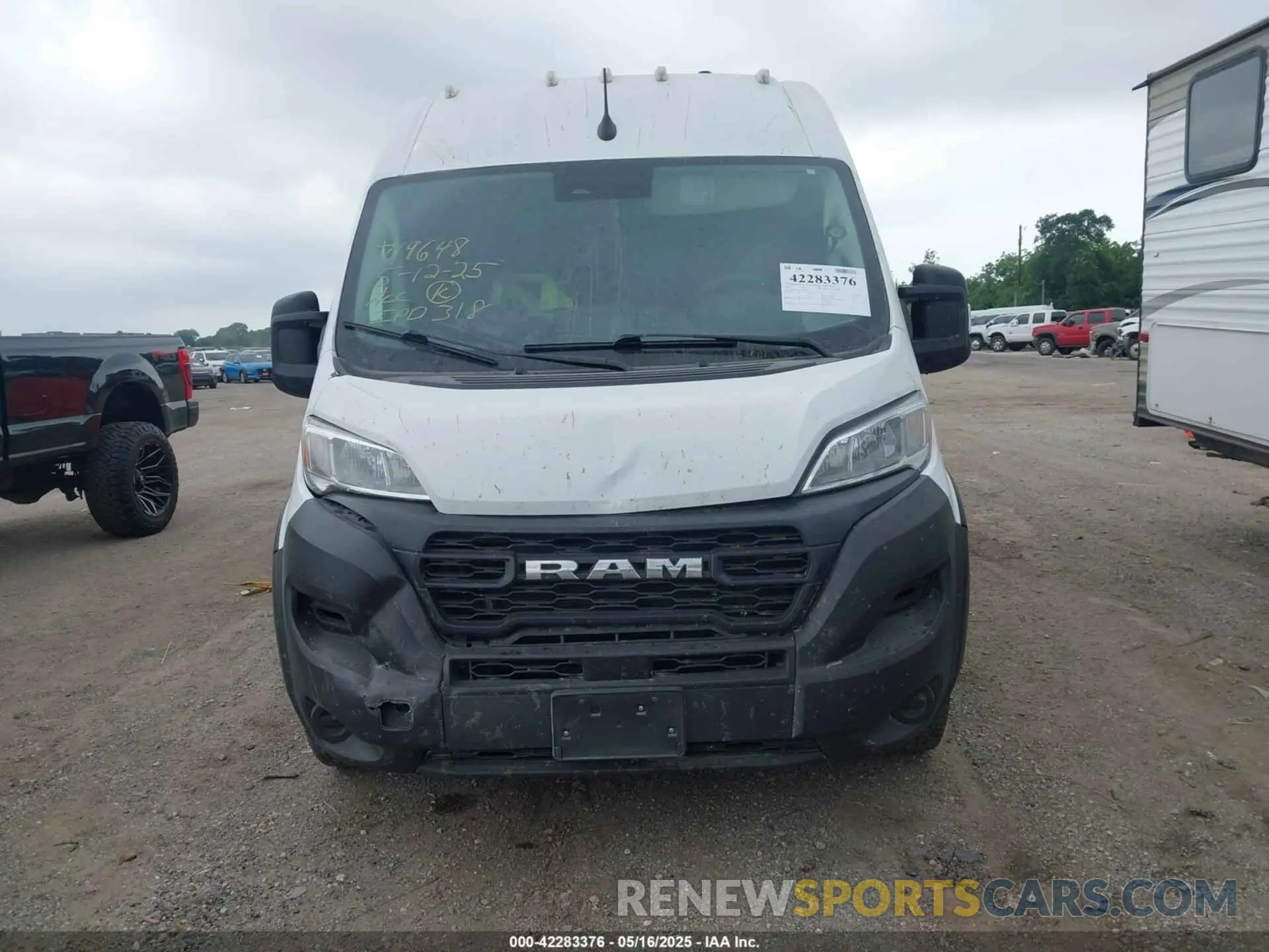12 Photograph of a damaged car 3C6LRVDG5PE518816 RAM PROMASTER 2500 2023