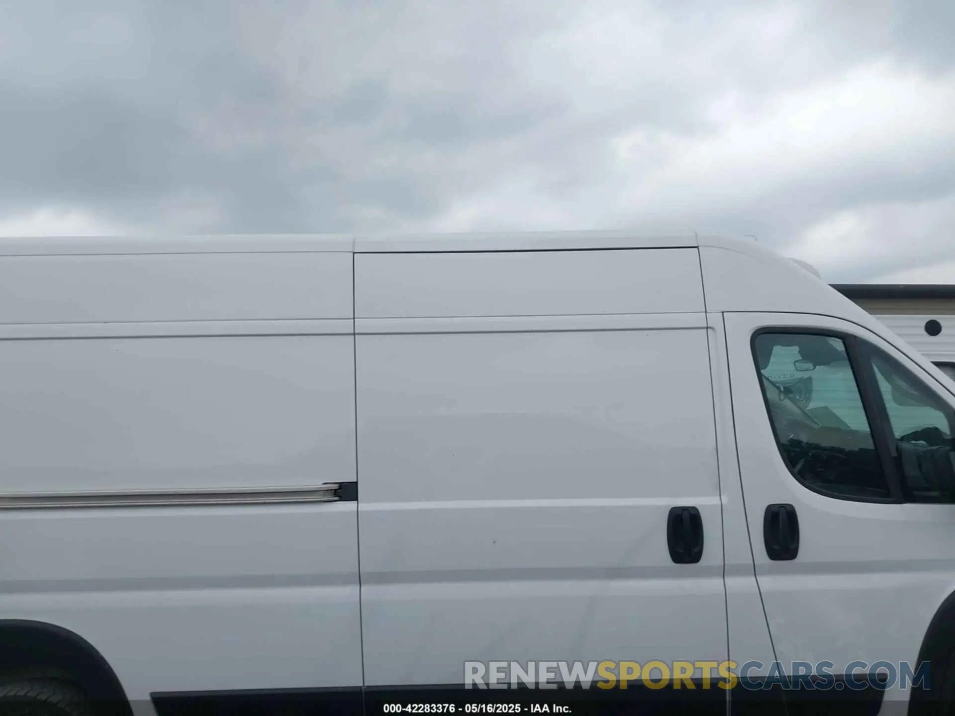 13 Photograph of a damaged car 3C6LRVDG5PE518816 RAM PROMASTER 2500 2023