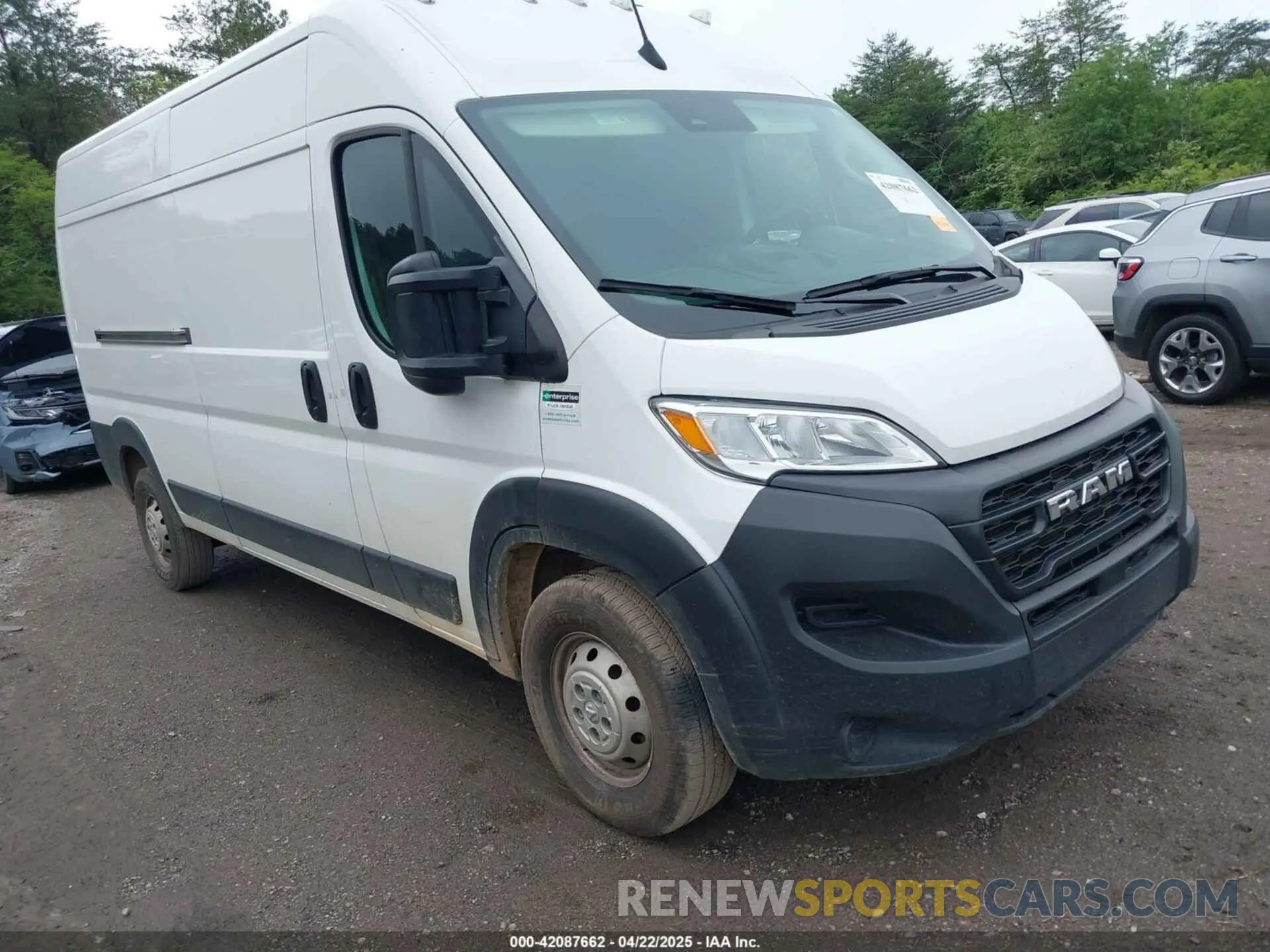 1 Photograph of a damaged car 3C6LRVDG5PE535261 RAM PROMASTER 2500 2023