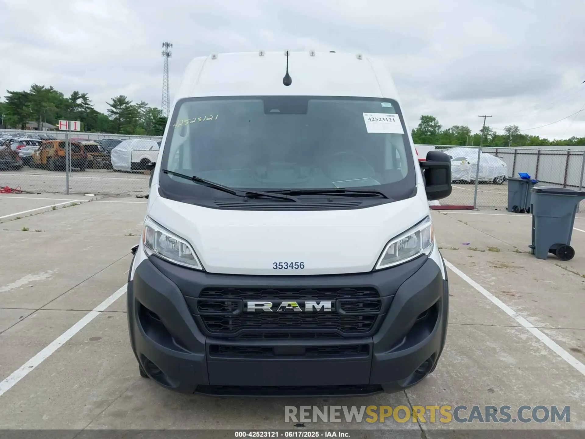 12 Photograph of a damaged car 3C6LRVDG7PE564213 RAM PROMASTER 2500 2023