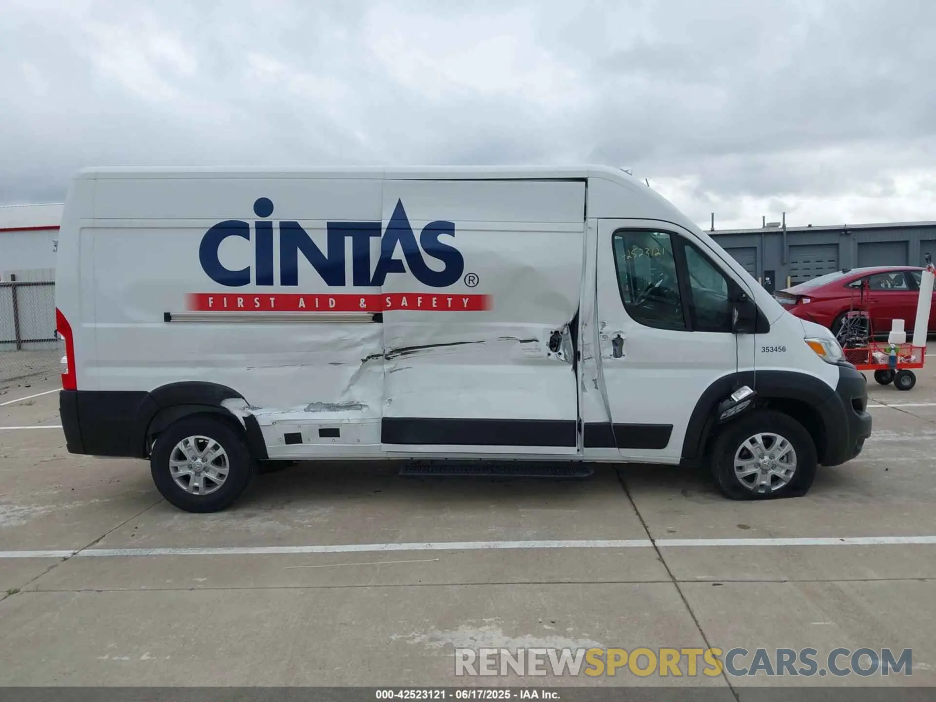 13 Photograph of a damaged car 3C6LRVDG7PE564213 RAM PROMASTER 2500 2023