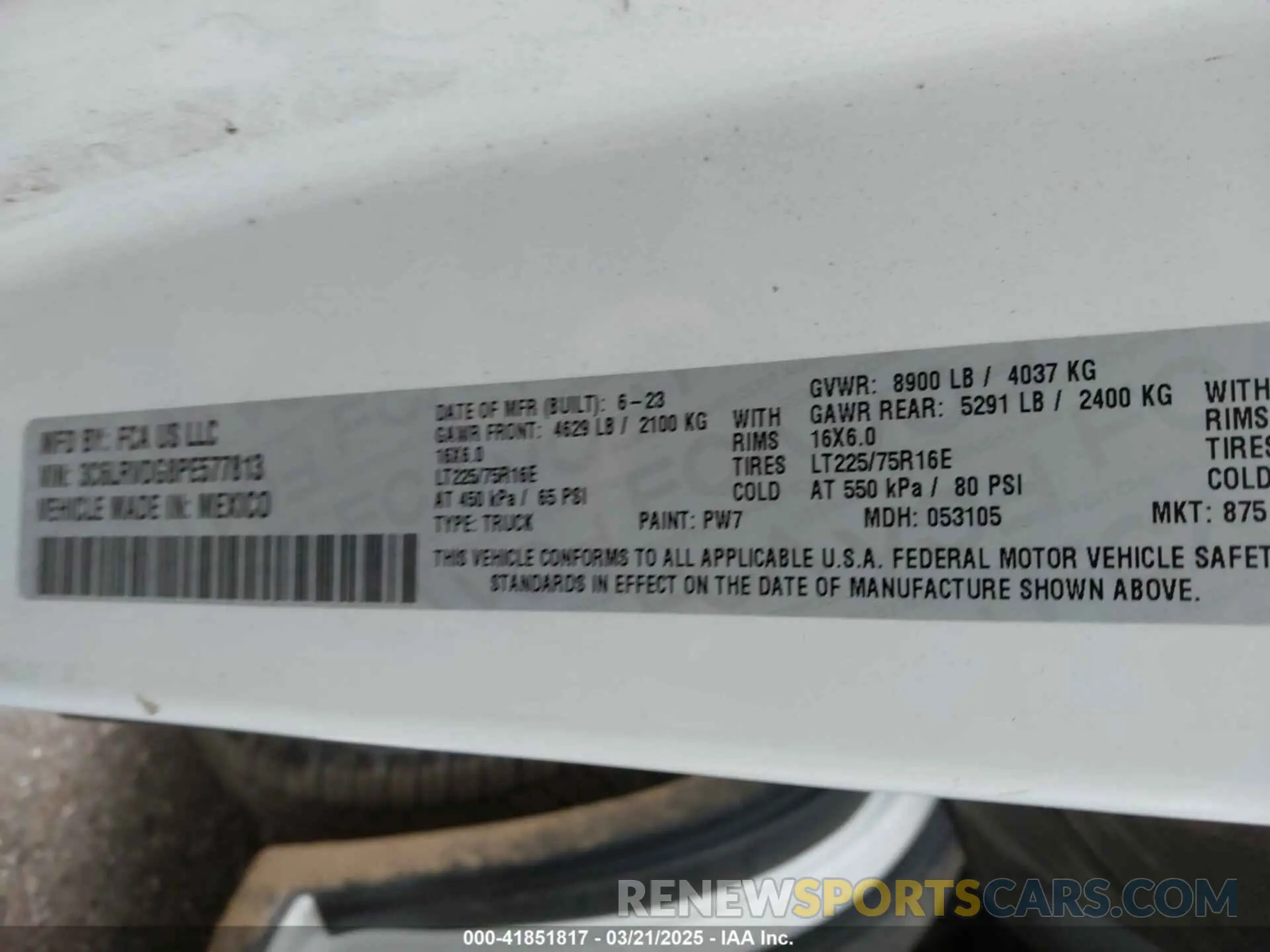 9 Photograph of a damaged car 3C6LRVDG8PE577813 RAM PROMASTER 2500 2023