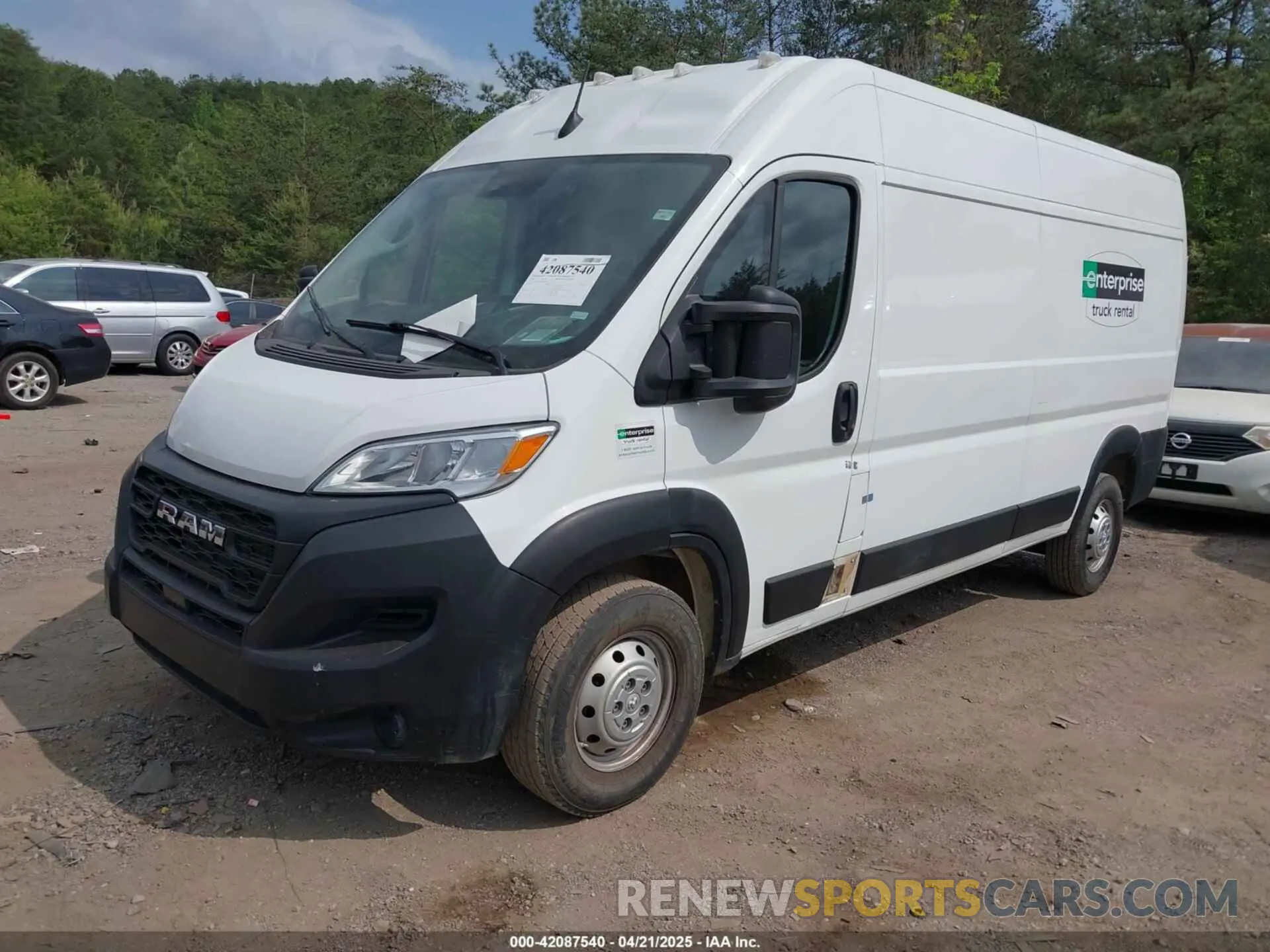 2 Photograph of a damaged car 3C6LRVDG8PE593865 RAM PROMASTER 2500 2023