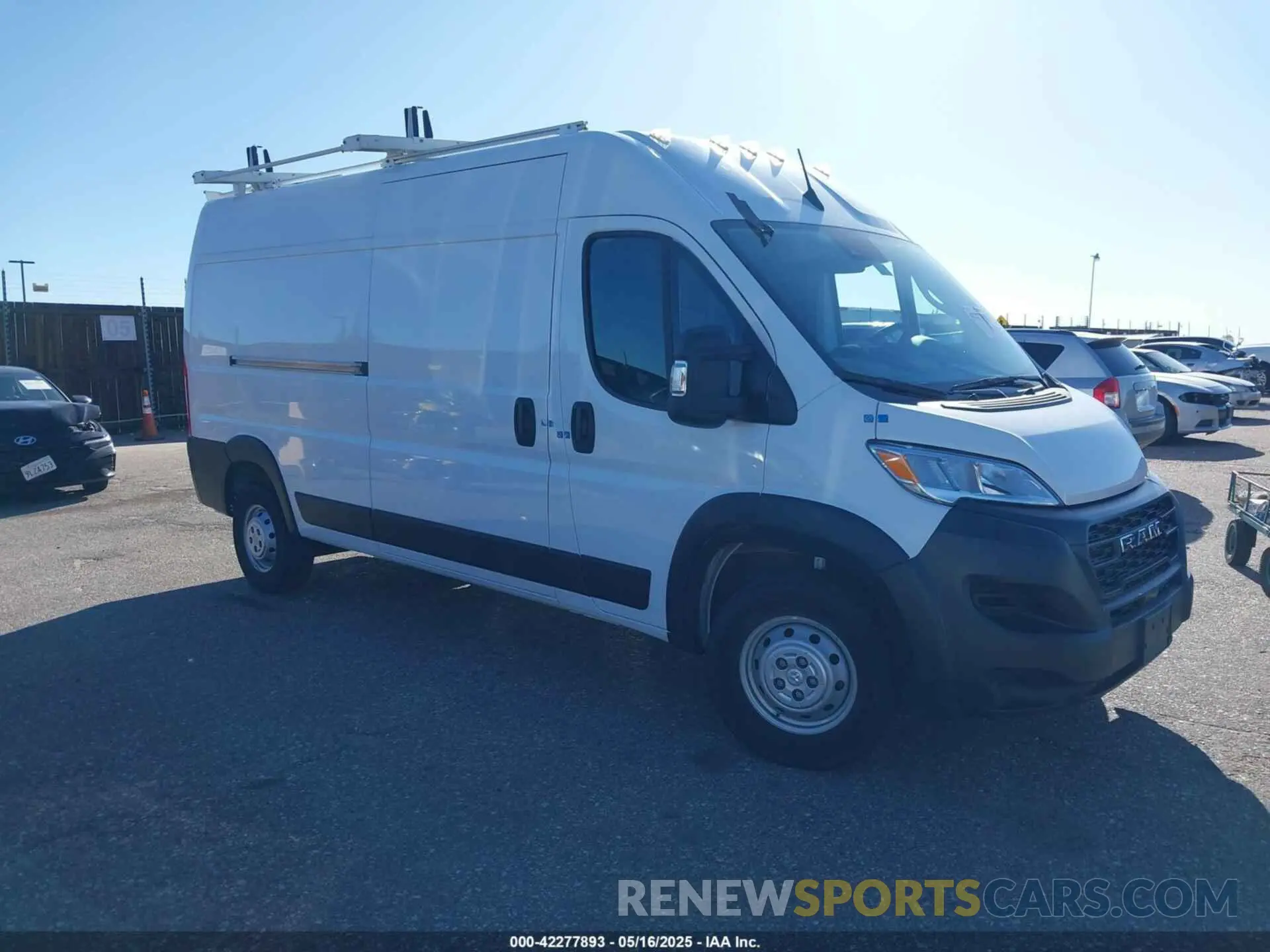 1 Photograph of a damaged car 3C6LRVDG8PE596328 RAM PROMASTER 2500 2023