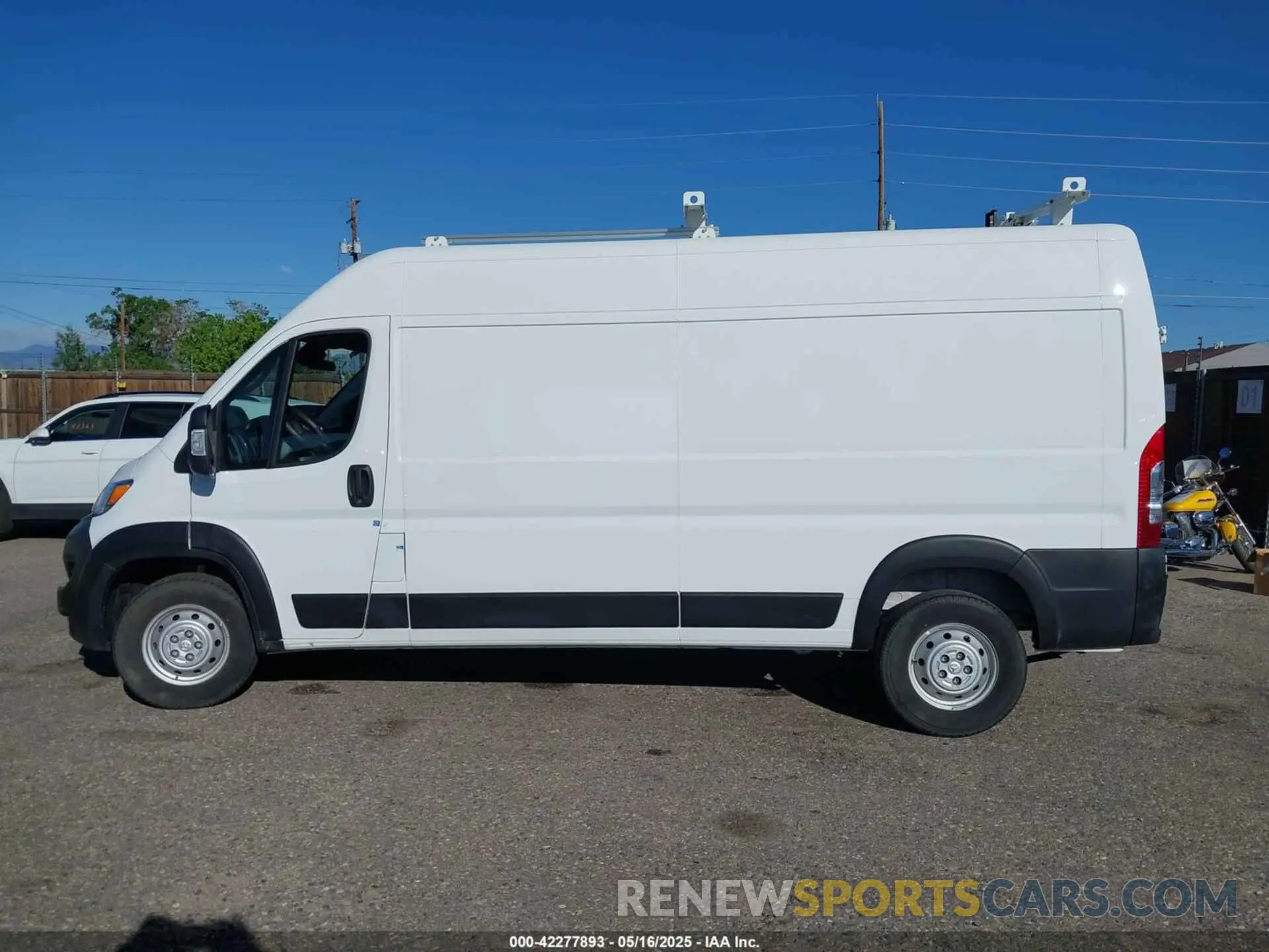 14 Photograph of a damaged car 3C6LRVDG8PE596328 RAM PROMASTER 2500 2023
