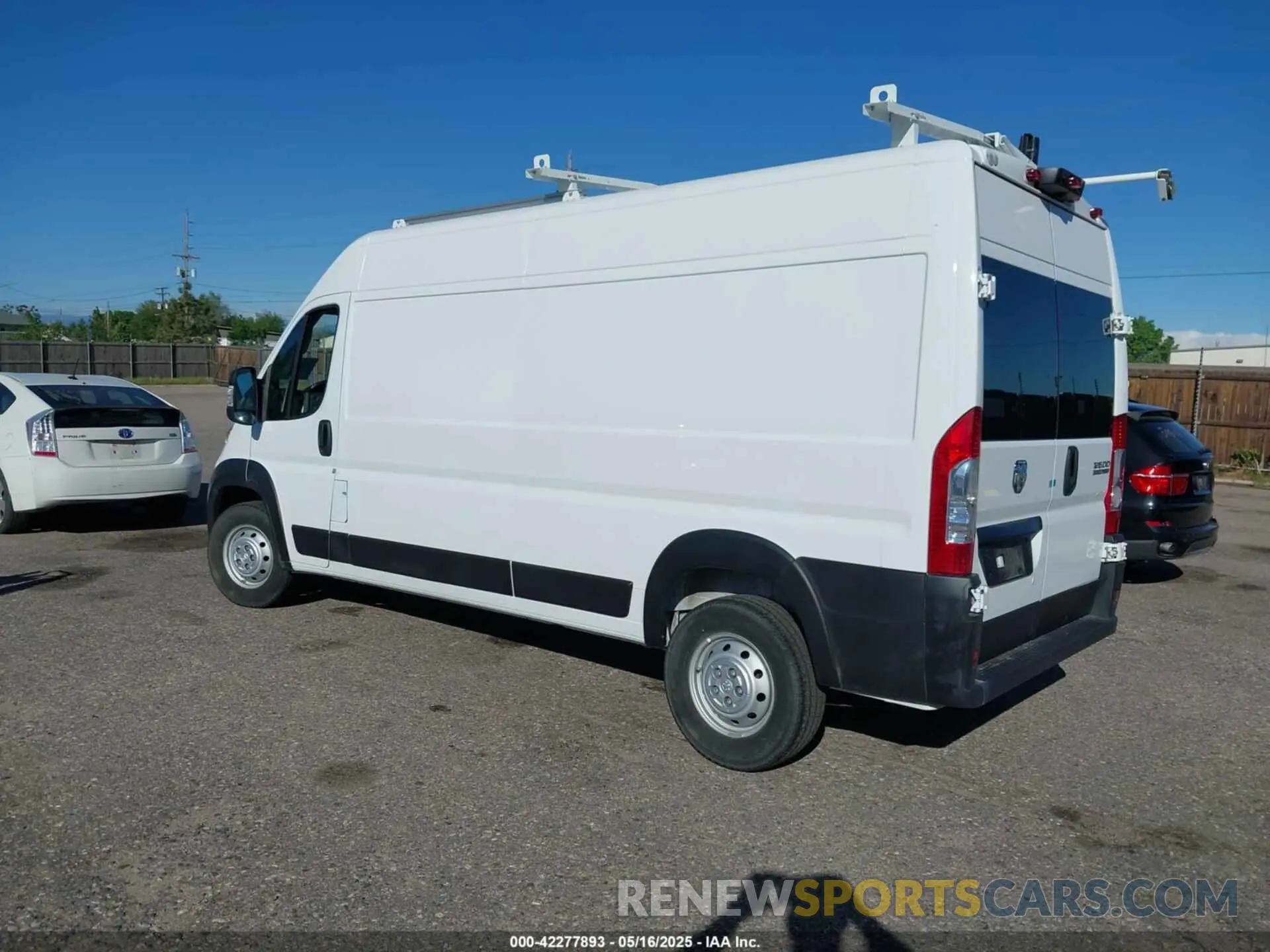 3 Photograph of a damaged car 3C6LRVDG8PE596328 RAM PROMASTER 2500 2023