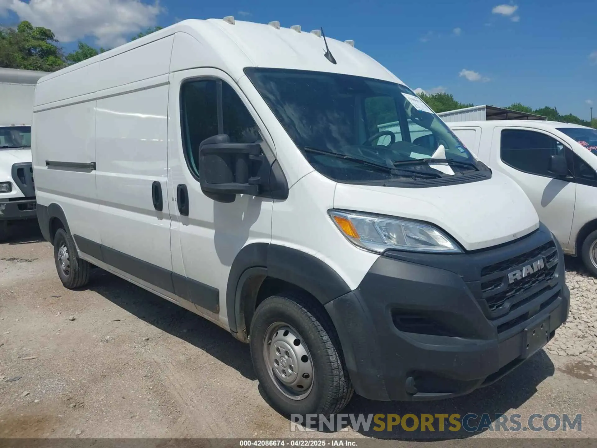 1 Photograph of a damaged car 3C6LRVDG9PE571678 RAM PROMASTER 2500 2023