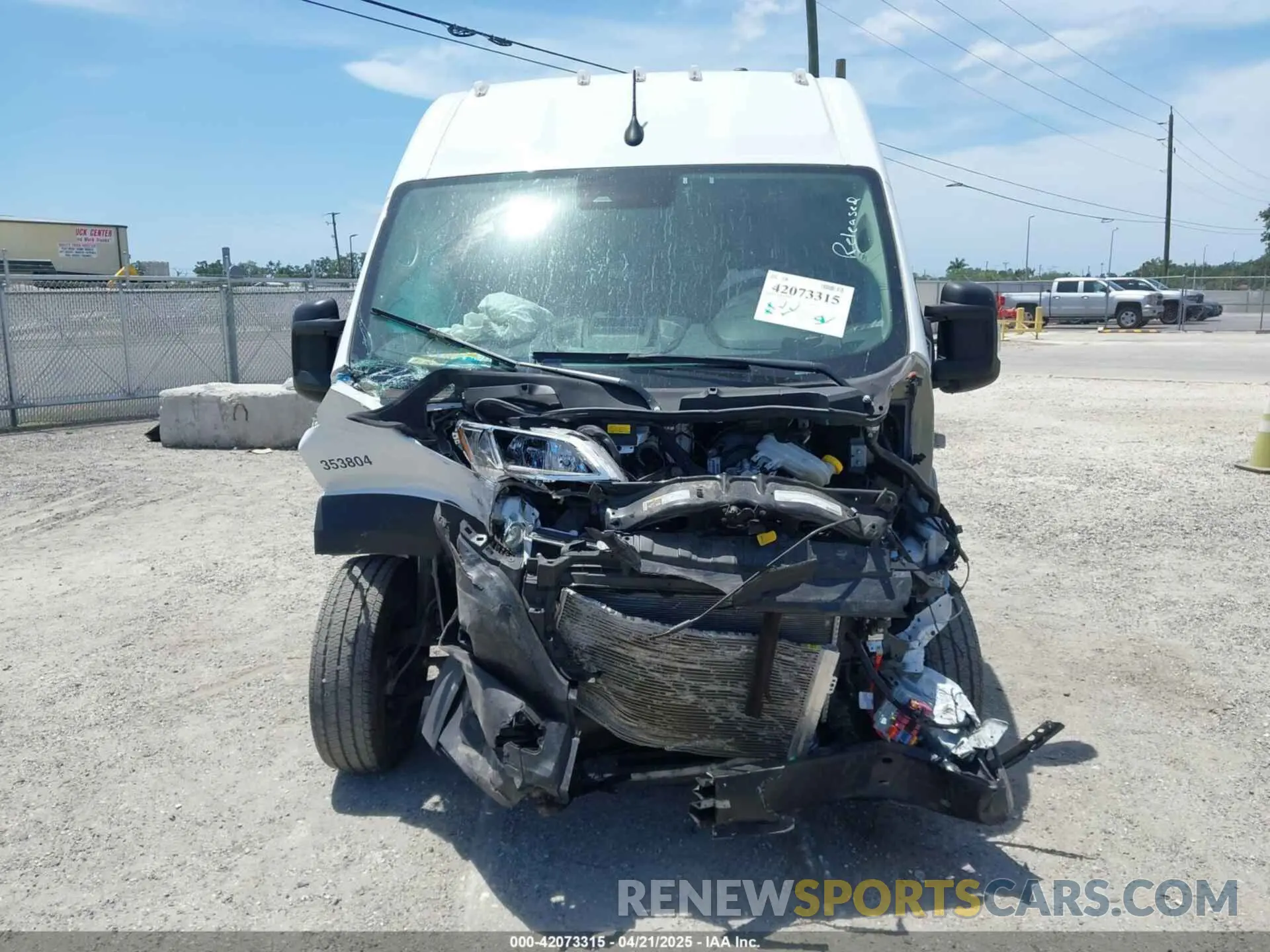 6 Photograph of a damaged car 3C6LRVDG9PE586097 RAM PROMASTER 2500 2023