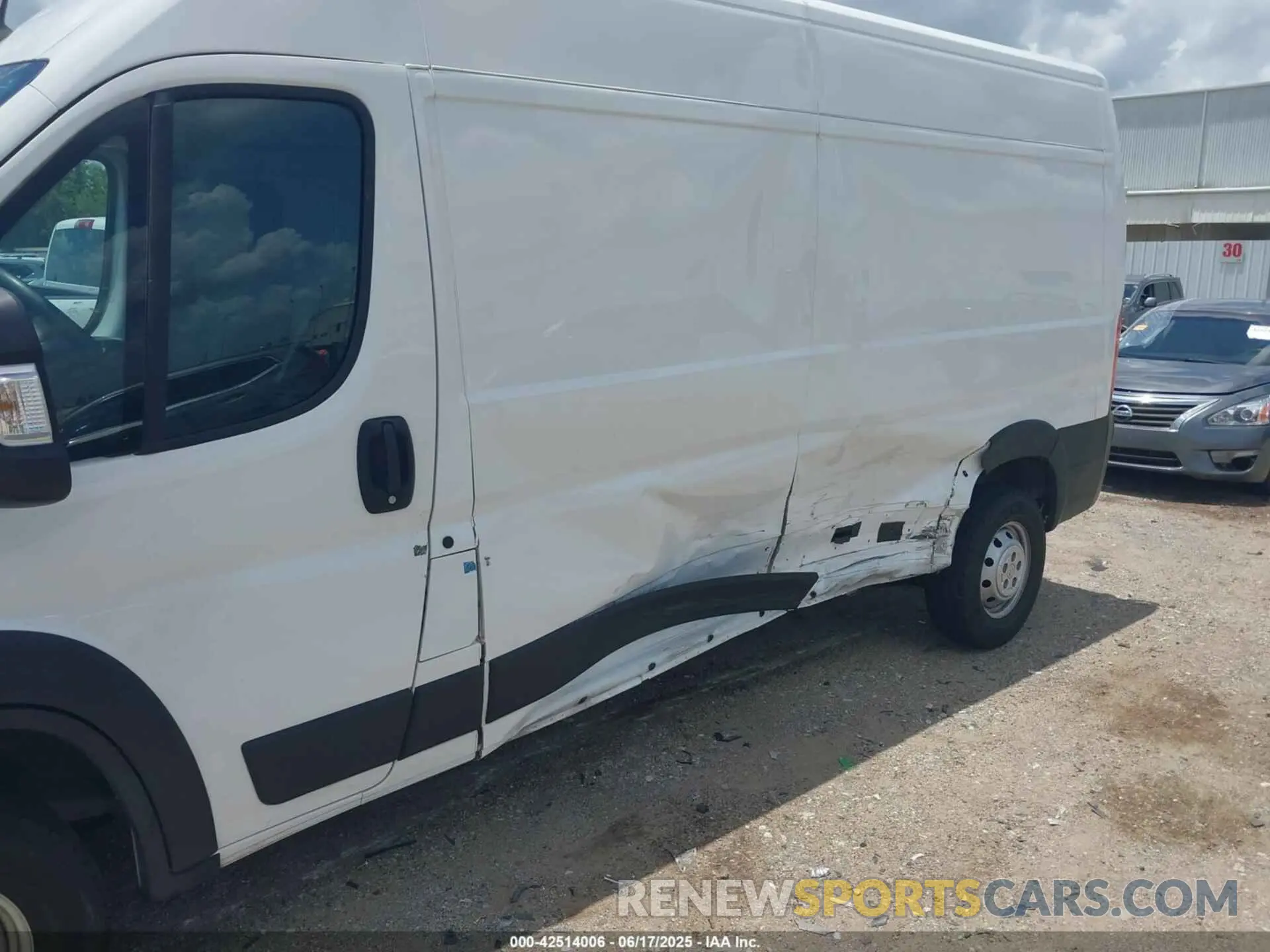 6 Photograph of a damaged car 3C6LRVDGXPE586187 RAM PROMASTER 2500 2023