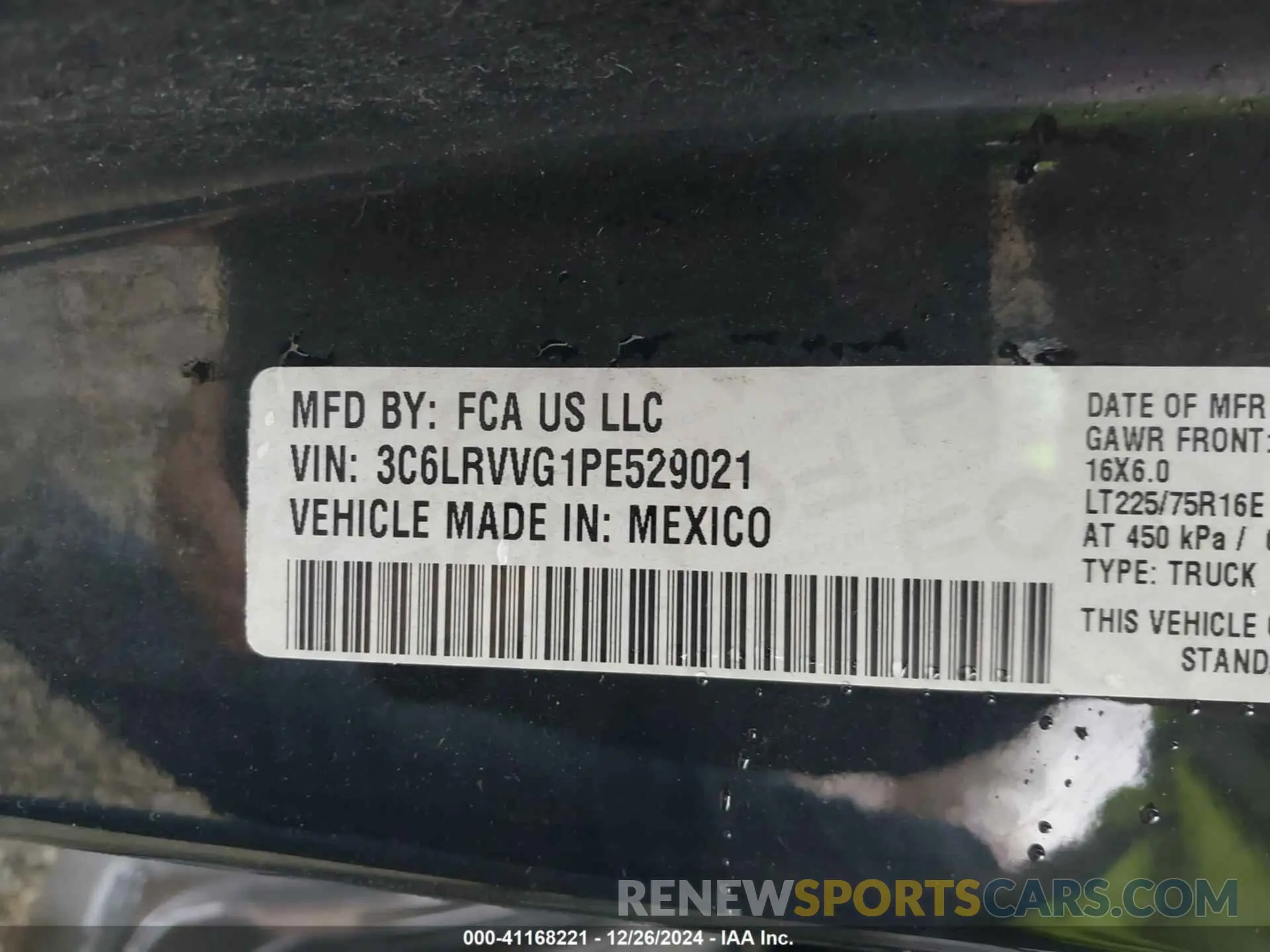 9 Photograph of a damaged car 3C6LRVVG1PE529021 RAM PROMASTER 2500 2023