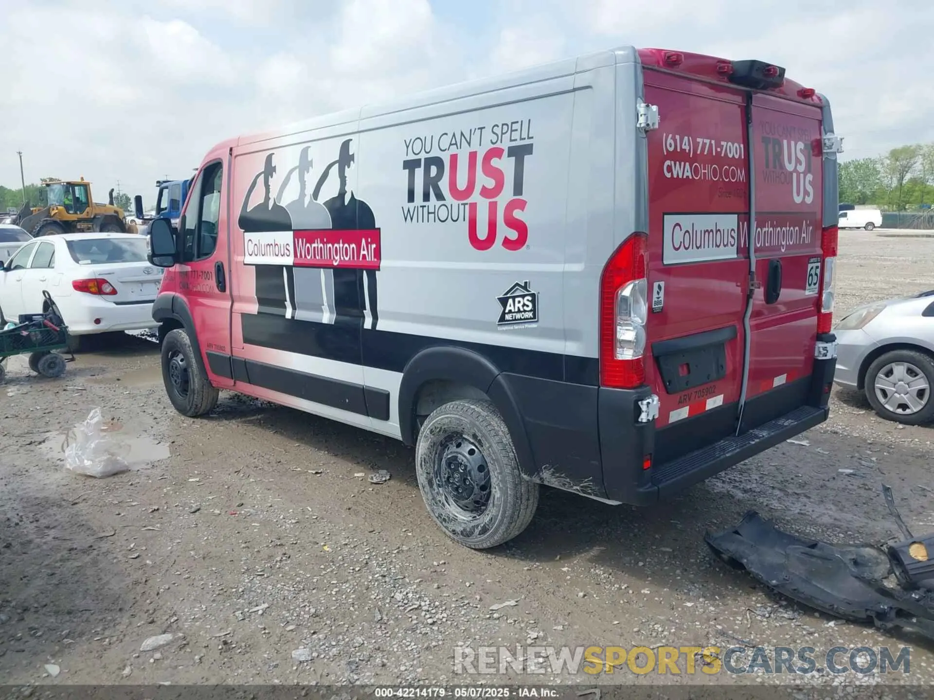 3 Photograph of a damaged car 3C6LRVVG2PE591625 RAM PROMASTER 2500 2023