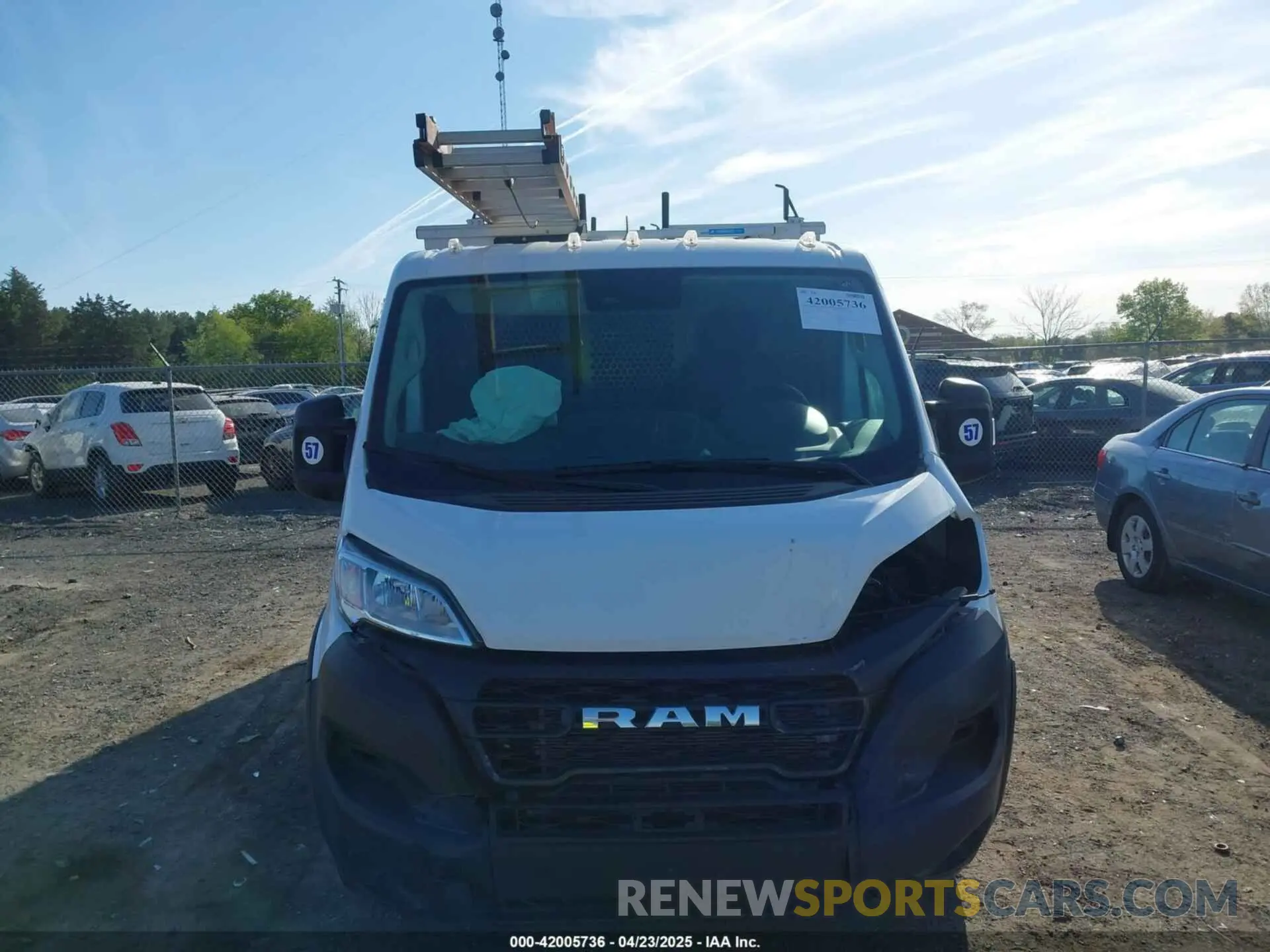 13 Photograph of a damaged car 3C6LRVVG5PE579453 RAM PROMASTER 2500 2023