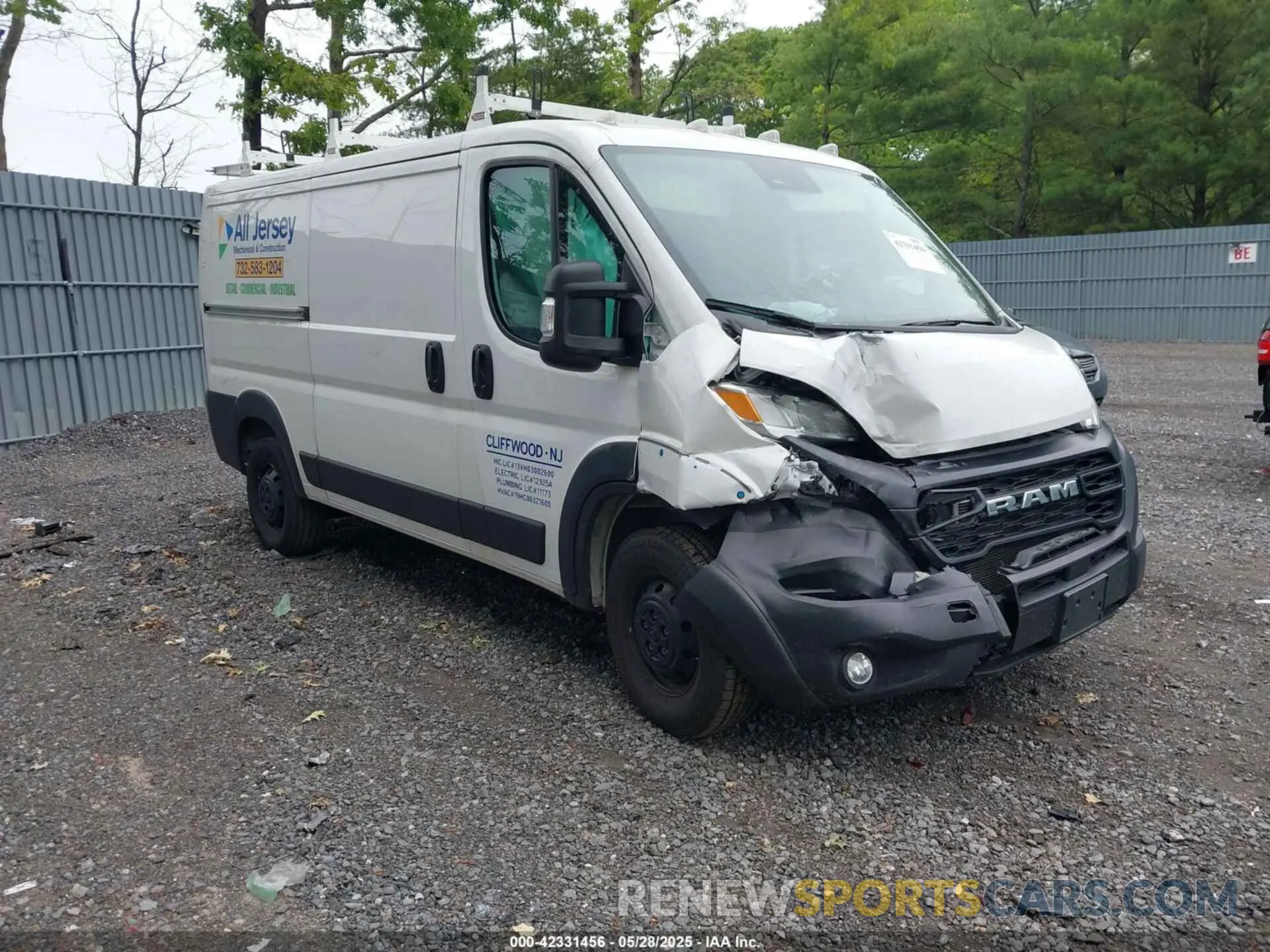 1 Photograph of a damaged car 3C6LRVVG7PE559138 RAM PROMASTER 2500 2023