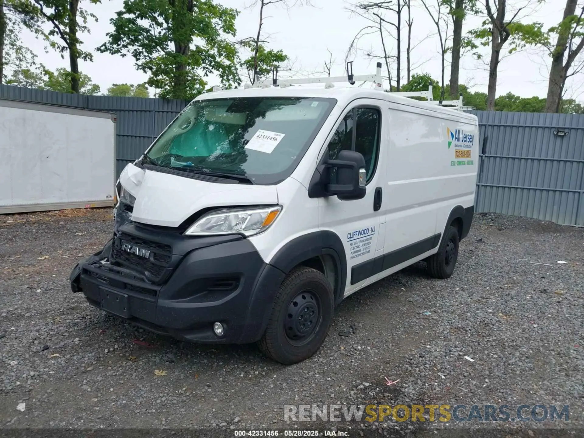 2 Photograph of a damaged car 3C6LRVVG7PE559138 RAM PROMASTER 2500 2023
