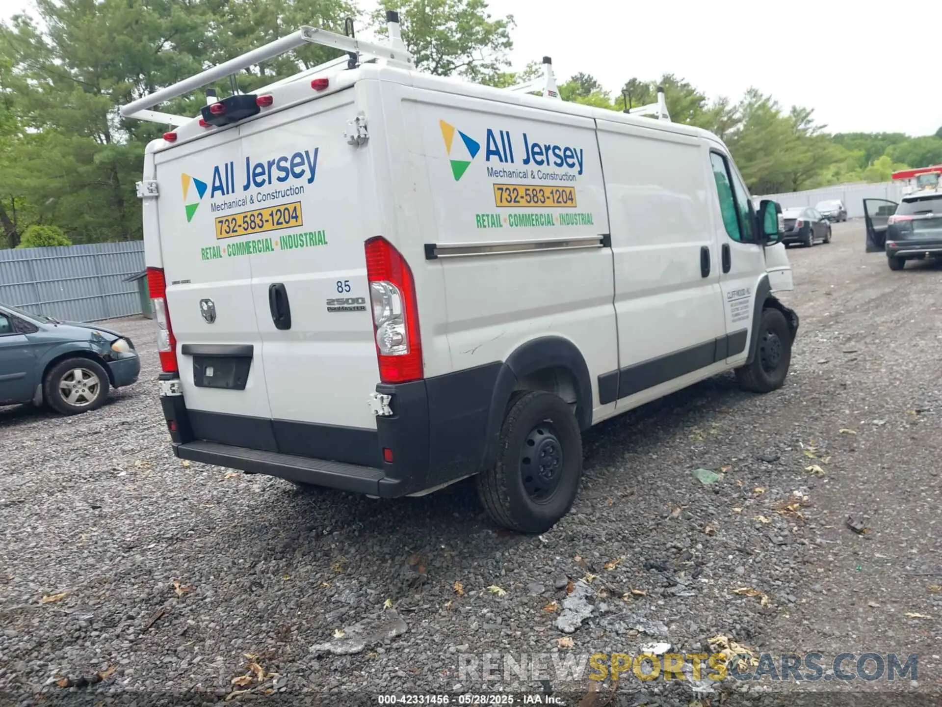 4 Photograph of a damaged car 3C6LRVVG7PE559138 RAM PROMASTER 2500 2023