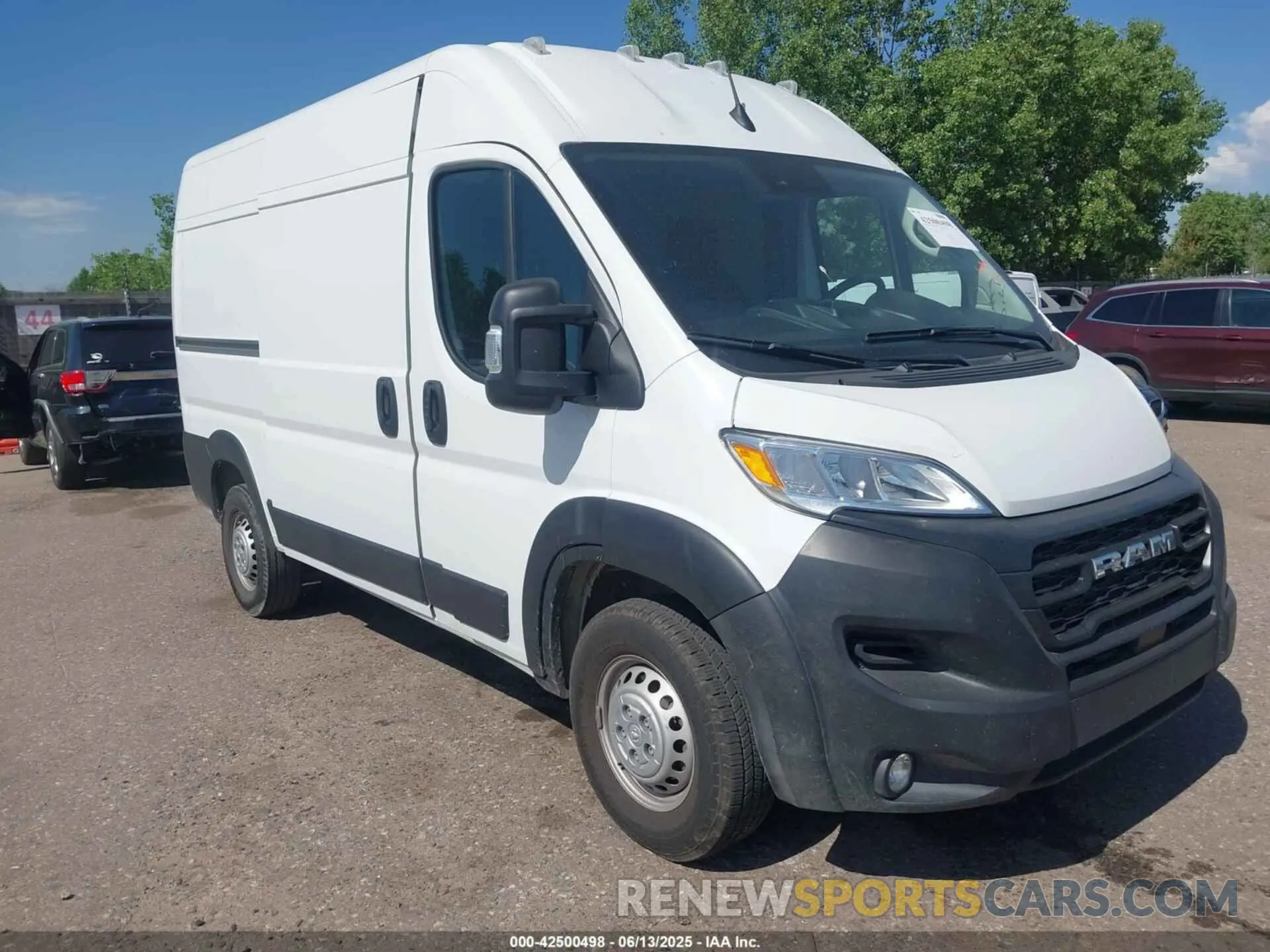 1 Photograph of a damaged car 3C6LRVCGXRE149262 RAM PROMASTER 2500 2024