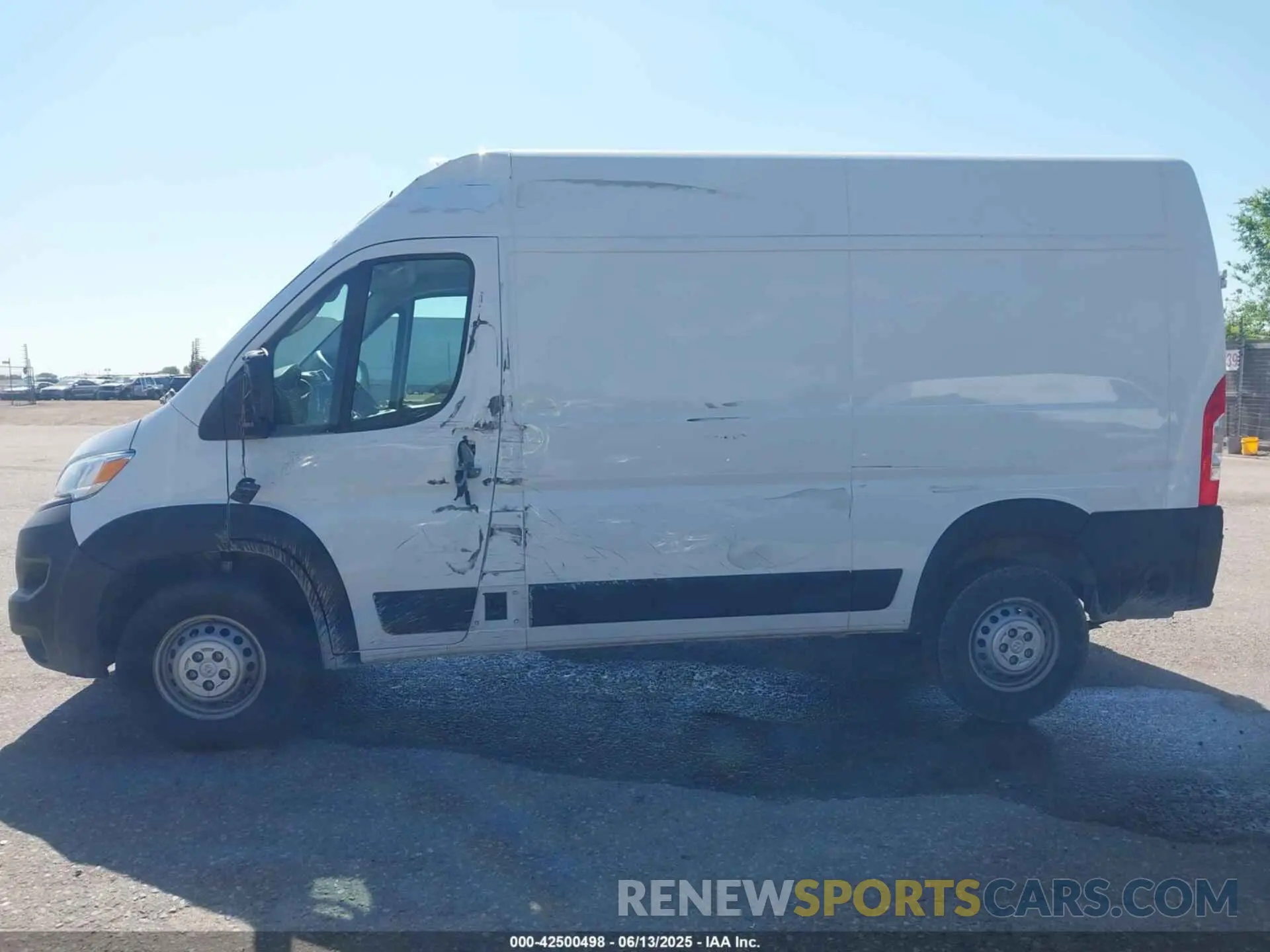 14 Photograph of a damaged car 3C6LRVCGXRE149262 RAM PROMASTER 2500 2024