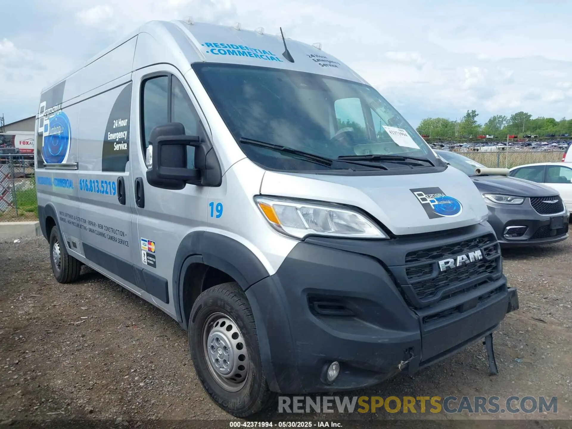 1 Photograph of a damaged car 3C6LRVDG0RE130136 RAM PROMASTER 2500 2024
