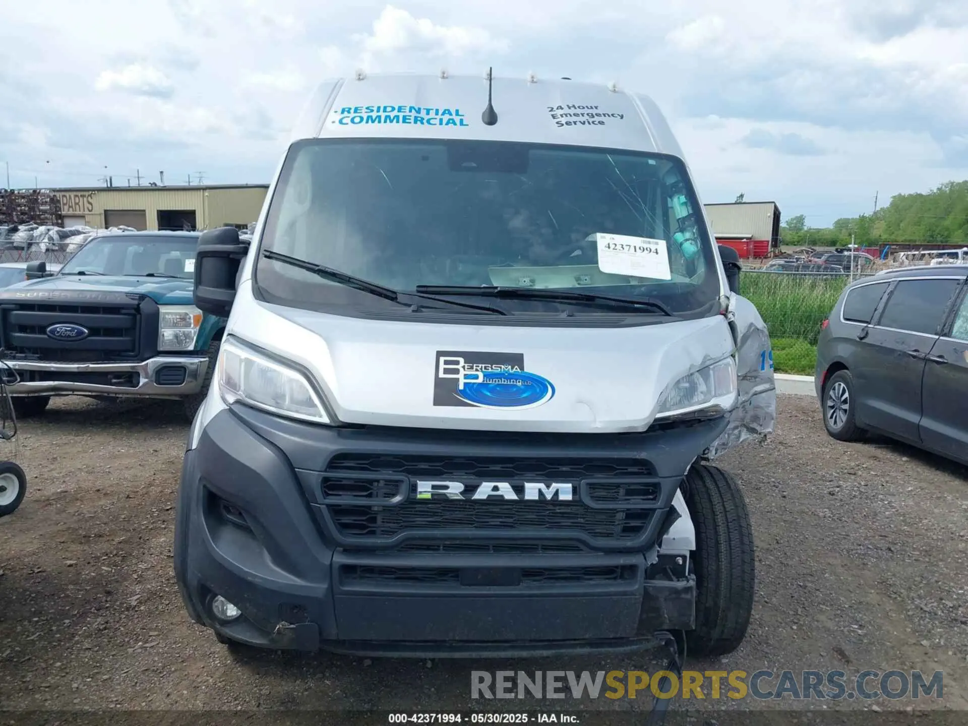 12 Photograph of a damaged car 3C6LRVDG0RE130136 RAM PROMASTER 2500 2024