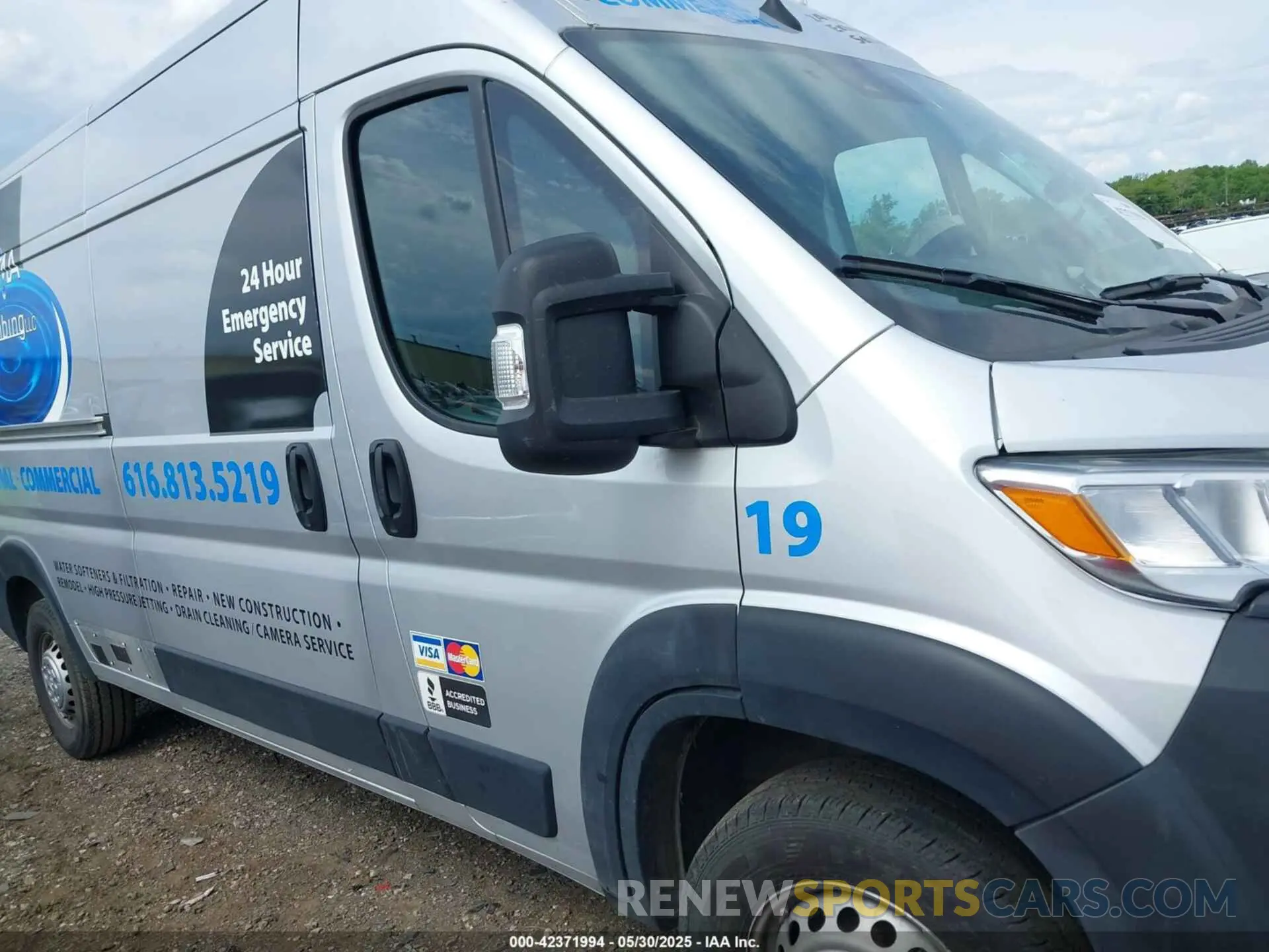 13 Photograph of a damaged car 3C6LRVDG0RE130136 RAM PROMASTER 2500 2024