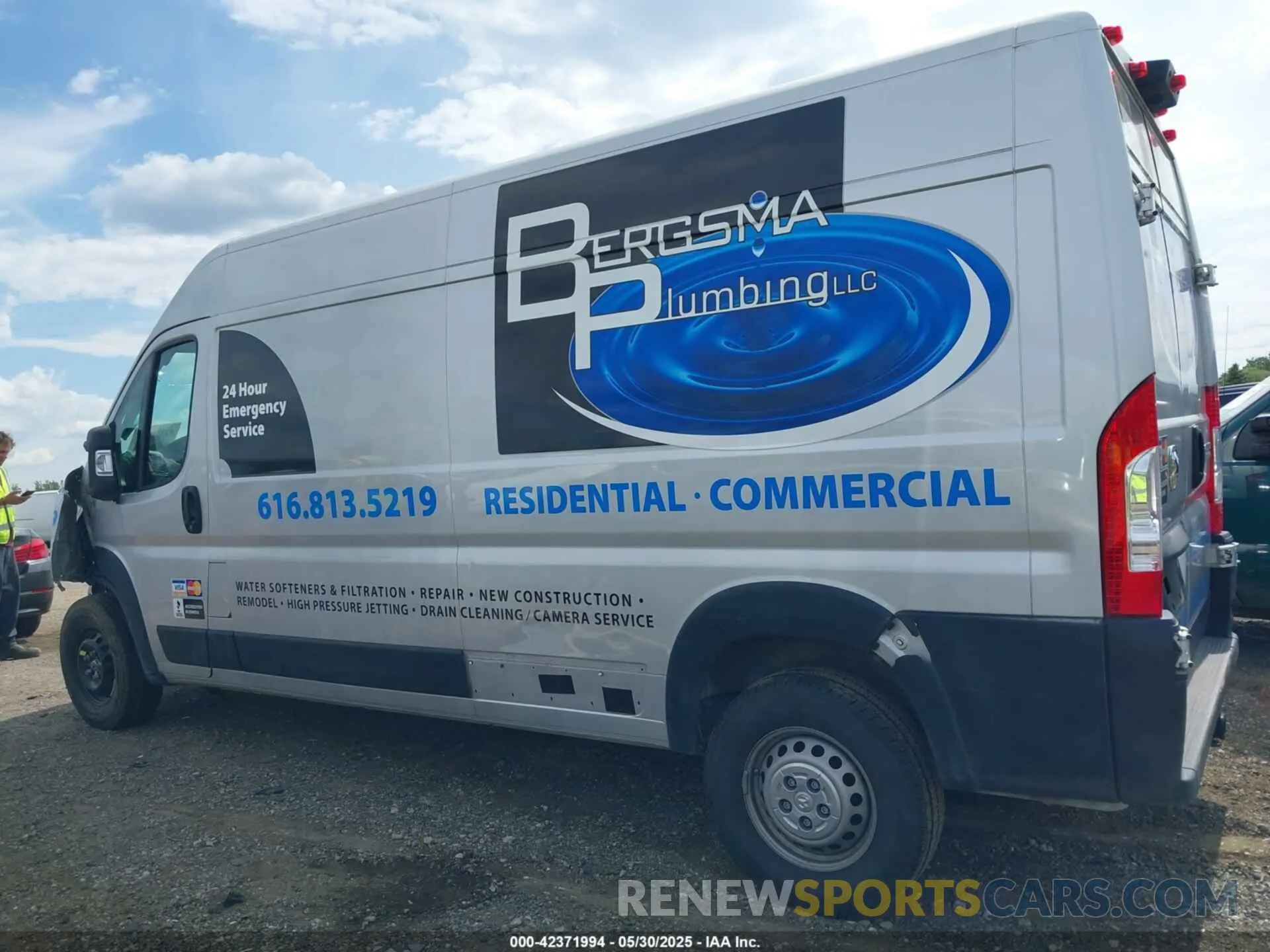 14 Photograph of a damaged car 3C6LRVDG0RE130136 RAM PROMASTER 2500 2024