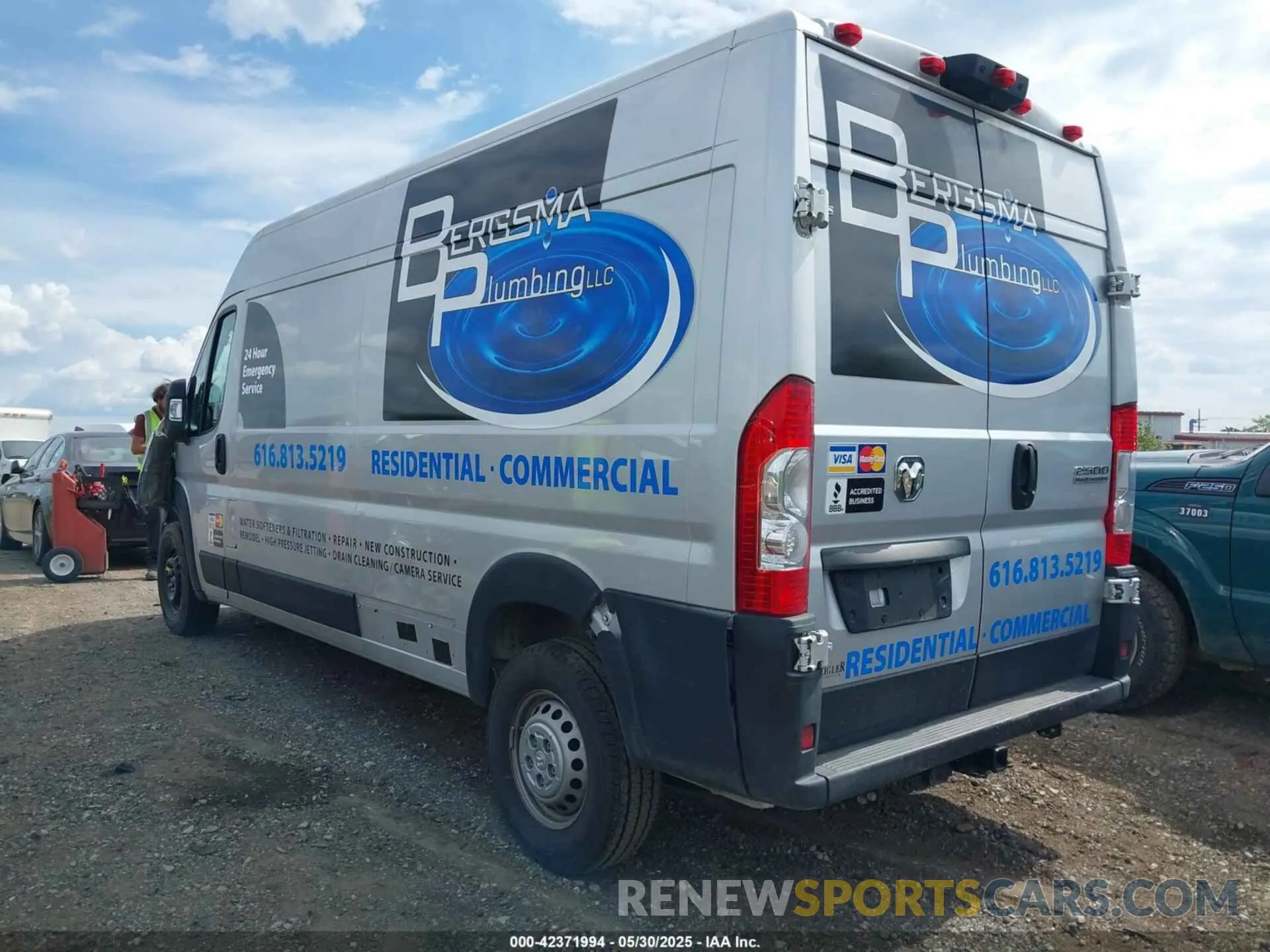 3 Photograph of a damaged car 3C6LRVDG0RE130136 RAM PROMASTER 2500 2024