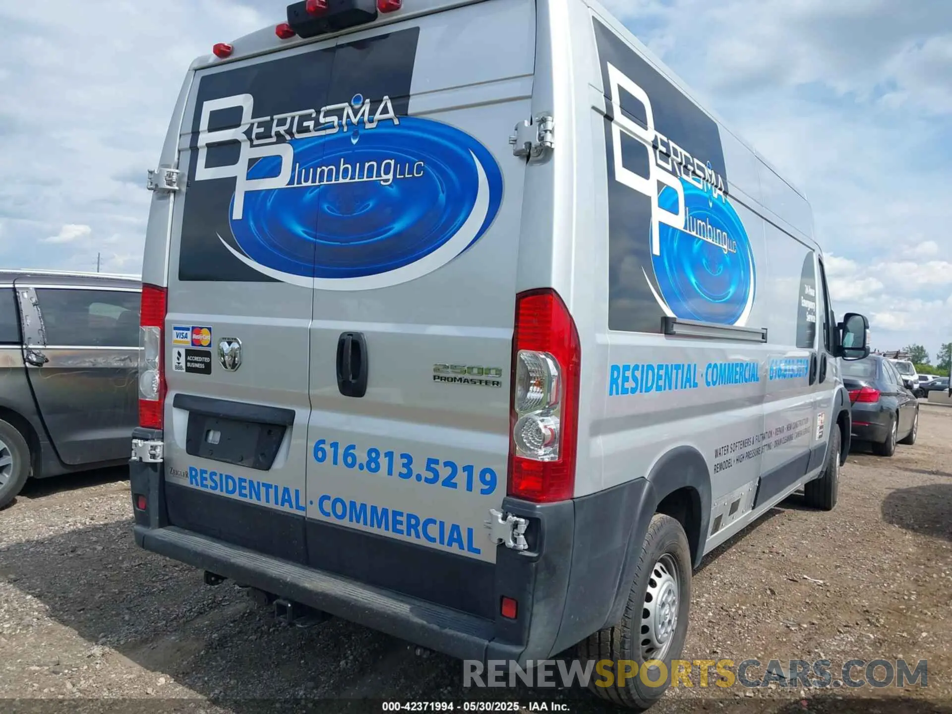 4 Photograph of a damaged car 3C6LRVDG0RE130136 RAM PROMASTER 2500 2024