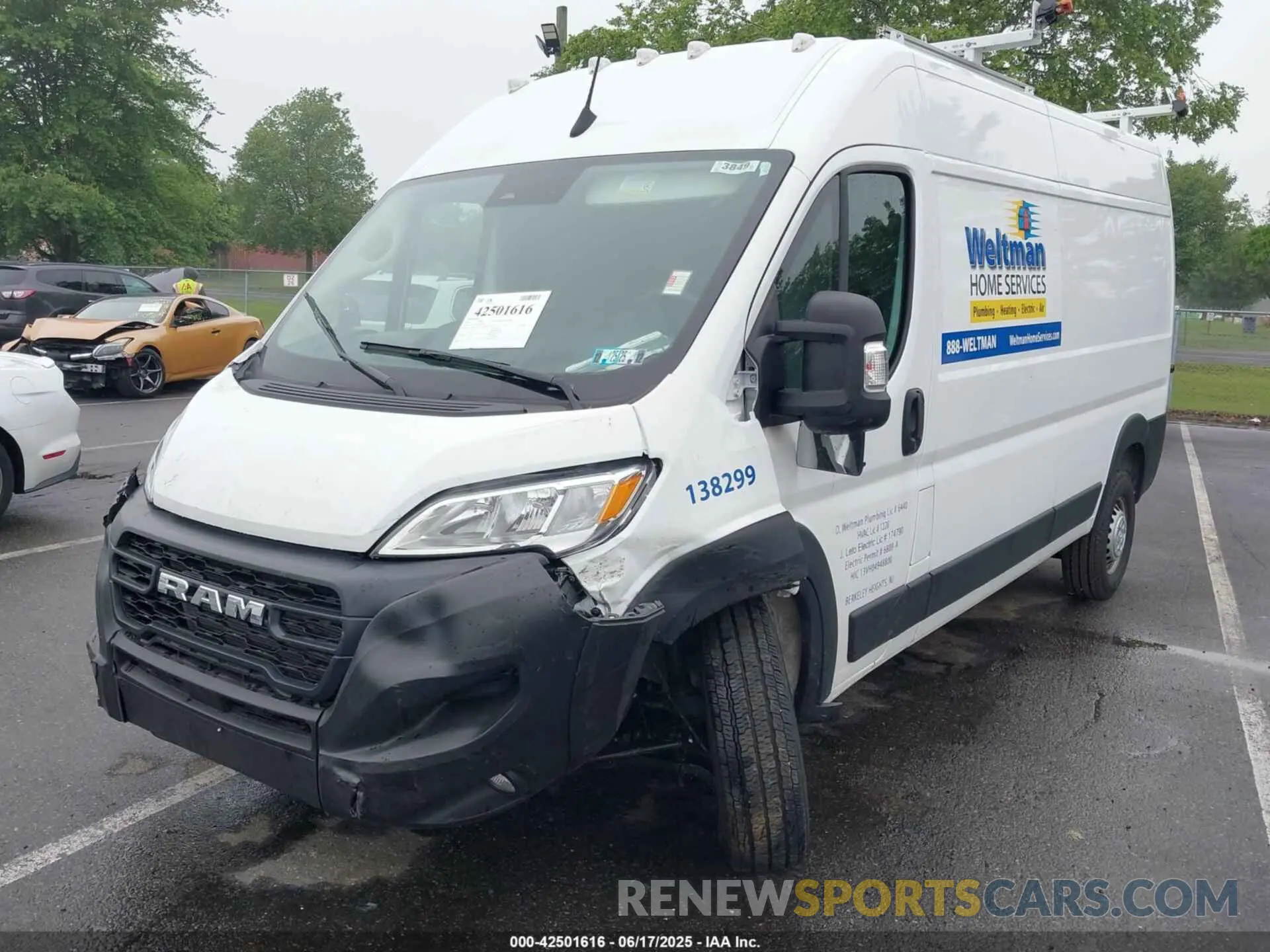 2 Photograph of a damaged car 3C6LRVDG2RE138299 RAM PROMASTER 2500 2024