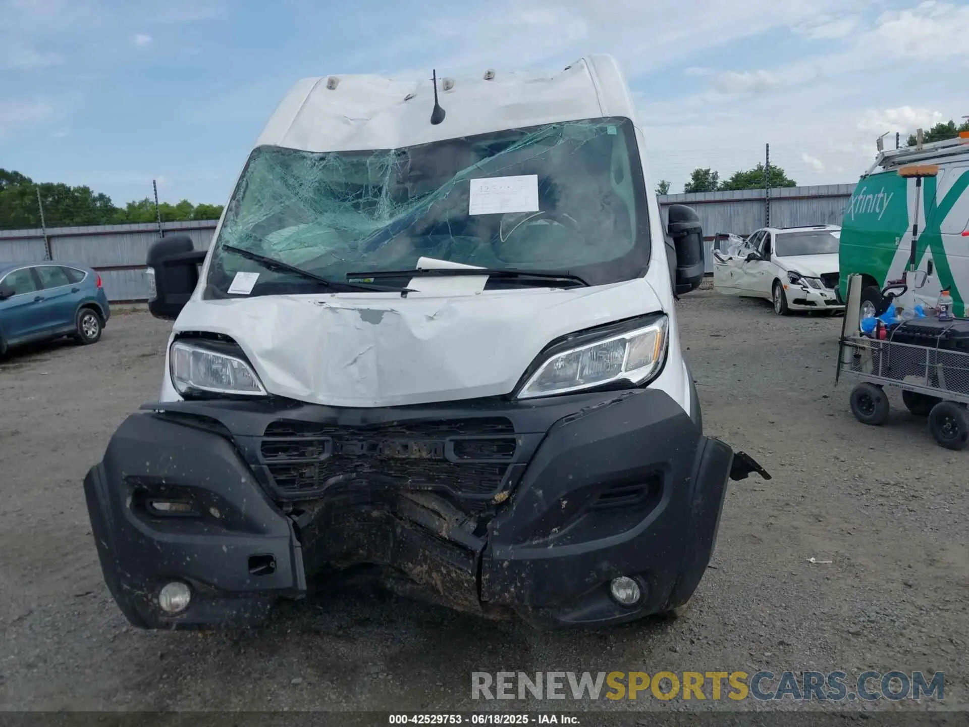 12 Photograph of a damaged car 3C6LRVDG3RE138215 RAM PROMASTER 2500 2024
