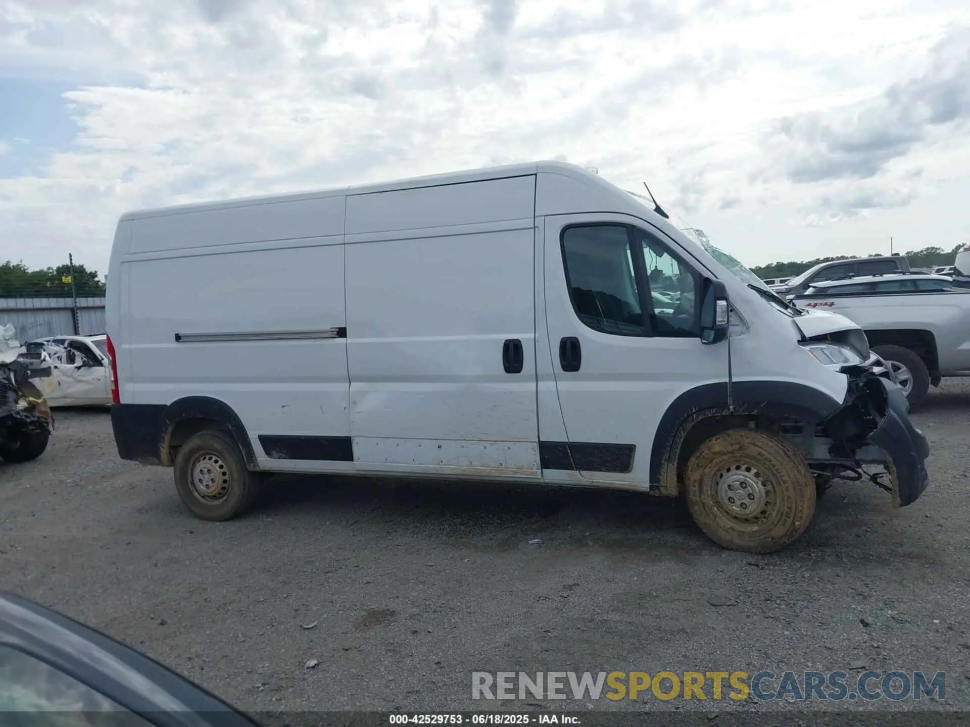 13 Photograph of a damaged car 3C6LRVDG3RE138215 RAM PROMASTER 2500 2024