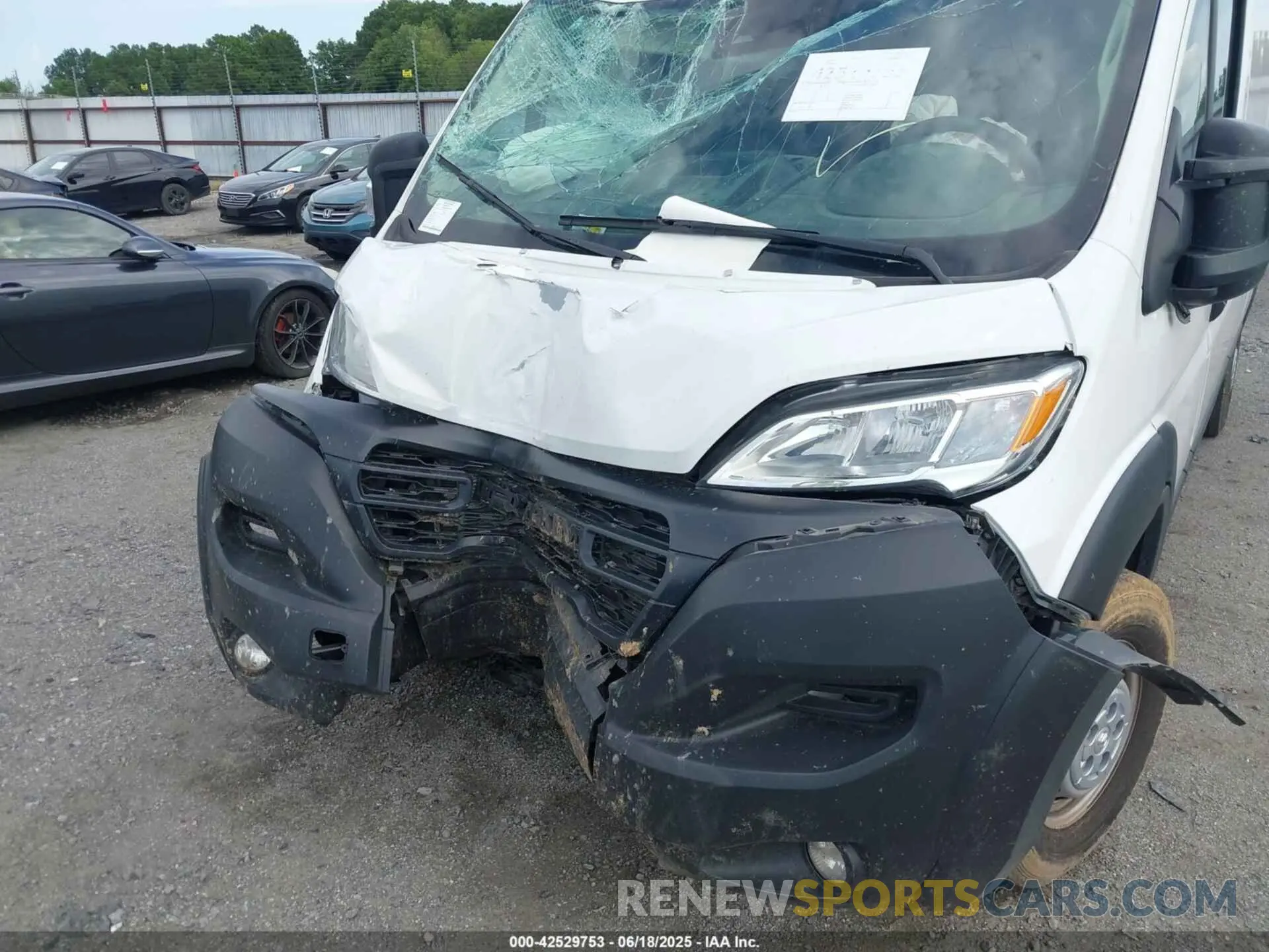 6 Photograph of a damaged car 3C6LRVDG3RE138215 RAM PROMASTER 2500 2024