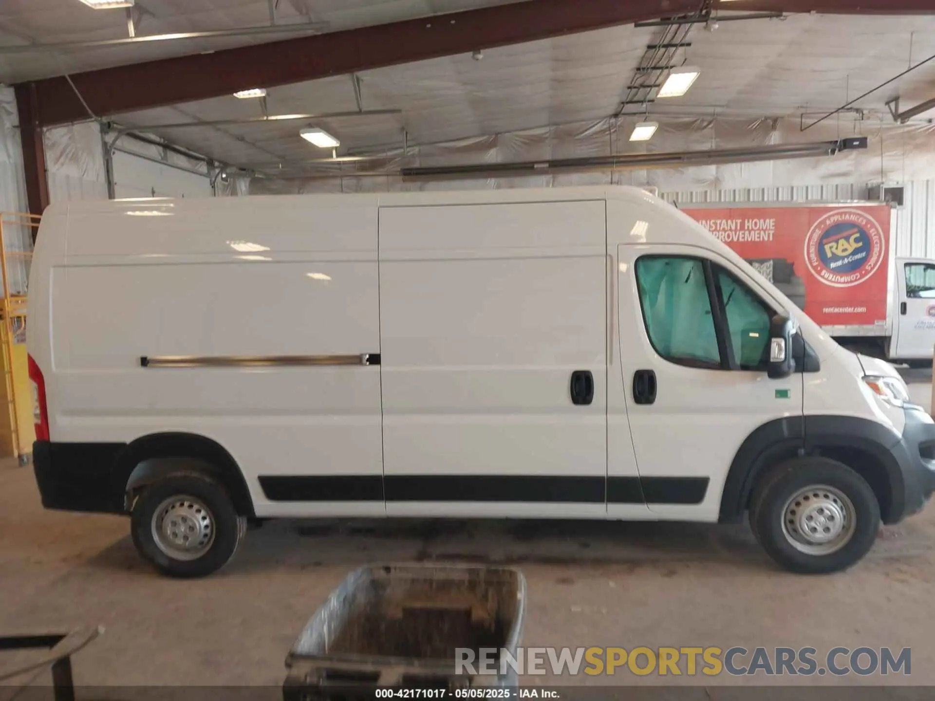 13 Photograph of a damaged car 3C6LRVDG9RE143418 RAM PROMASTER 2500 2024