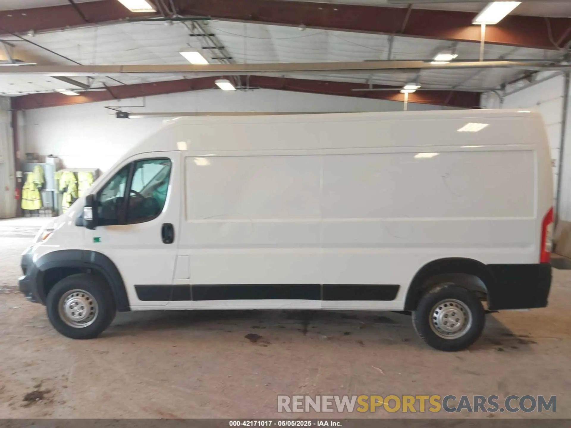 14 Photograph of a damaged car 3C6LRVDG9RE143418 RAM PROMASTER 2500 2024