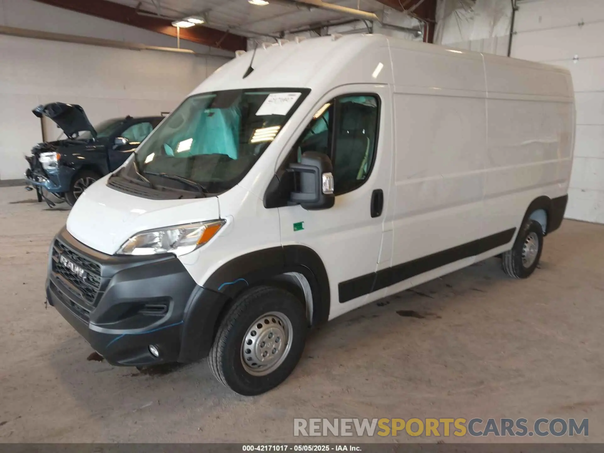 2 Photograph of a damaged car 3C6LRVDG9RE143418 RAM PROMASTER 2500 2024