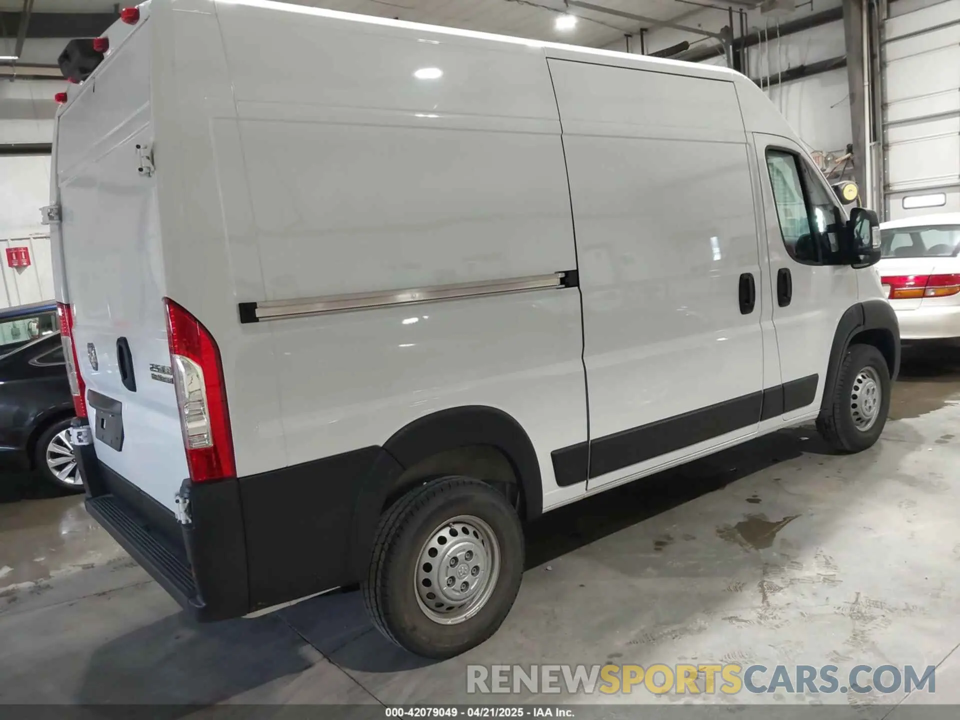 4 Photograph of a damaged car 3C6LRVCG1SE511954 RAM PROMASTER 2500 2025
