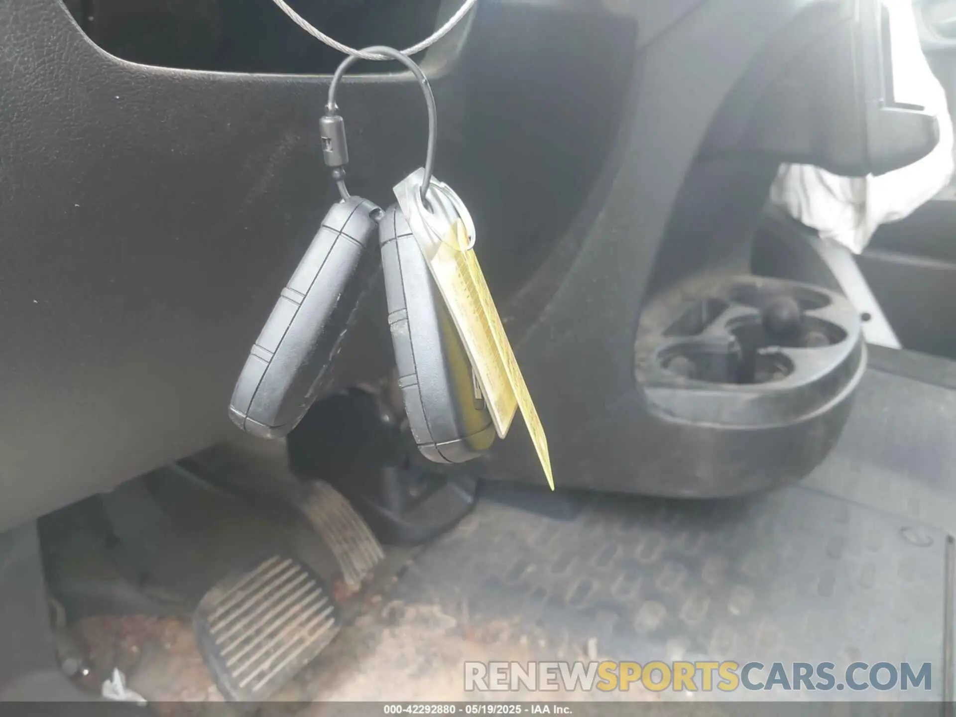 11 Photograph of a damaged car 3C6LRVCG3SE511745 RAM PROMASTER 2500 2025