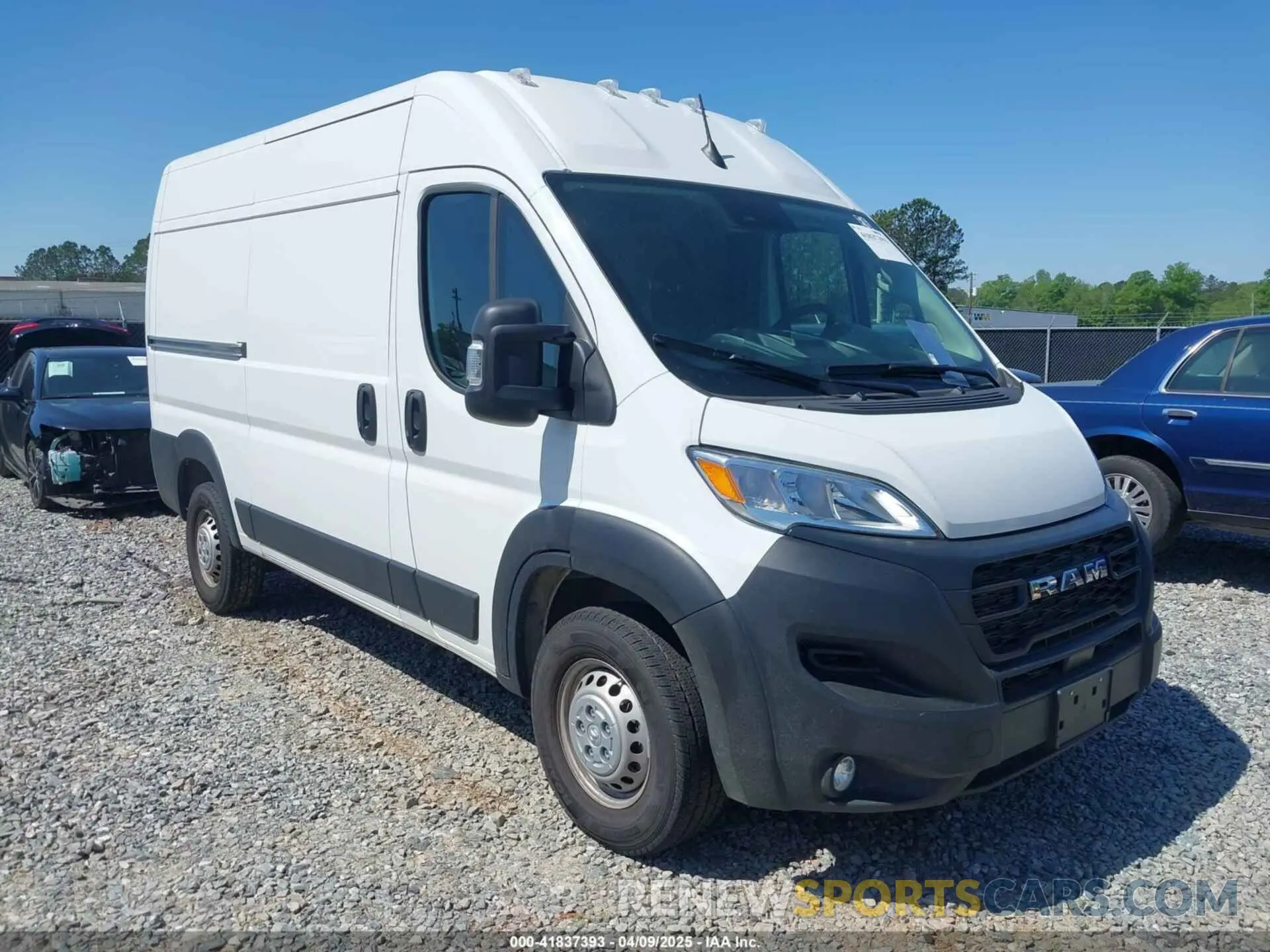 1 Photograph of a damaged car 3C6LRVCG8SE511501 RAM PROMASTER 2500 2025