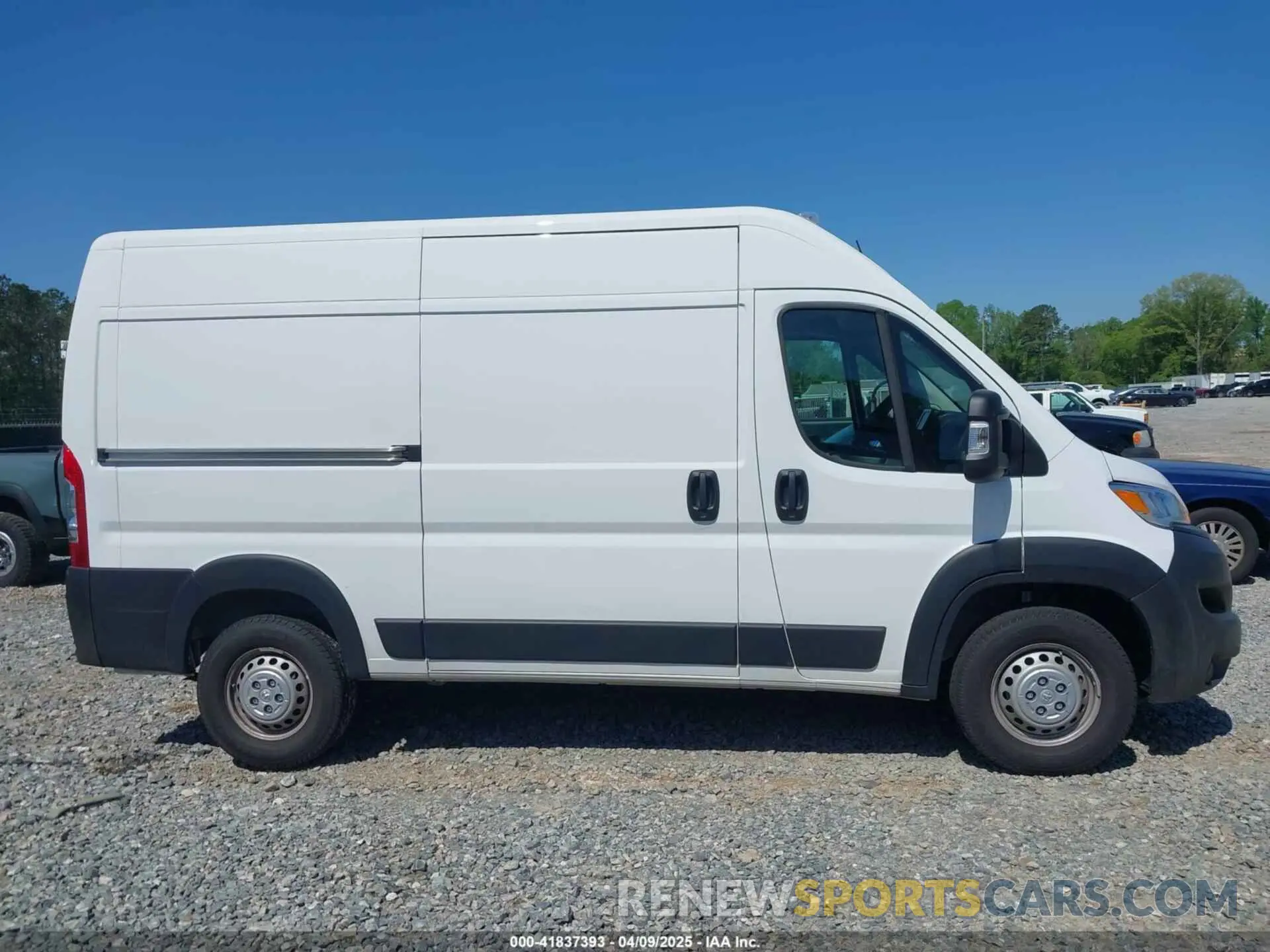 13 Photograph of a damaged car 3C6LRVCG8SE511501 RAM PROMASTER 2500 2025