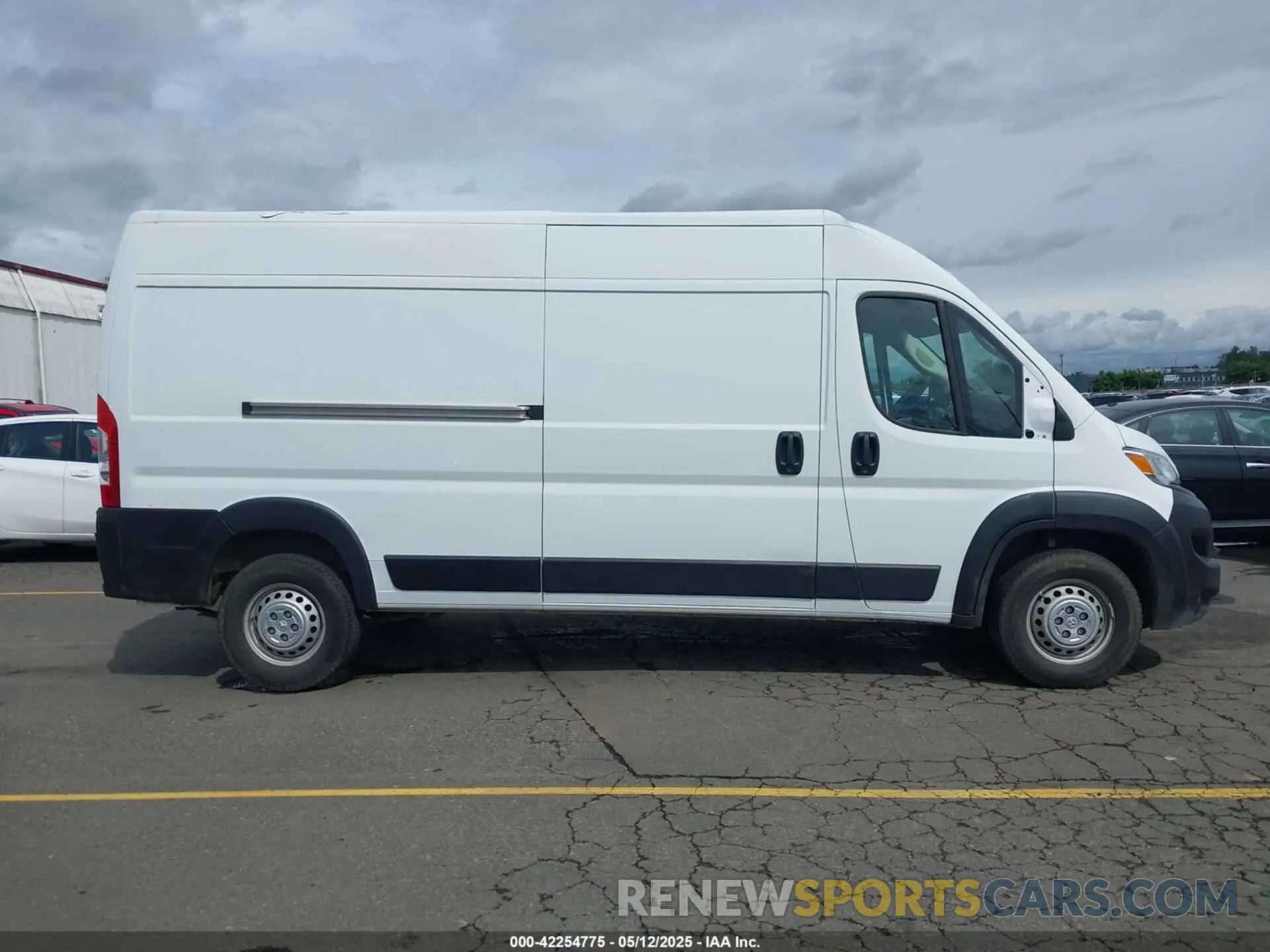 13 Photograph of a damaged car 3C6LRVDG4SE507511 RAM PROMASTER 2500 2025