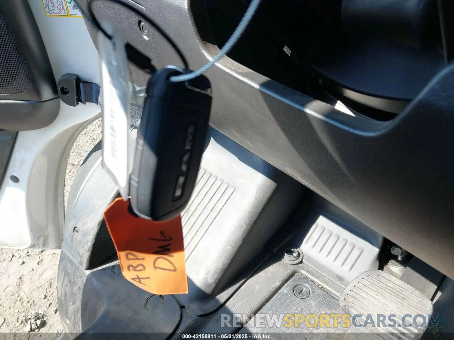 11 Photograph of a damaged car 3C6LRVDG6SE504125 RAM PROMASTER 2500 2025