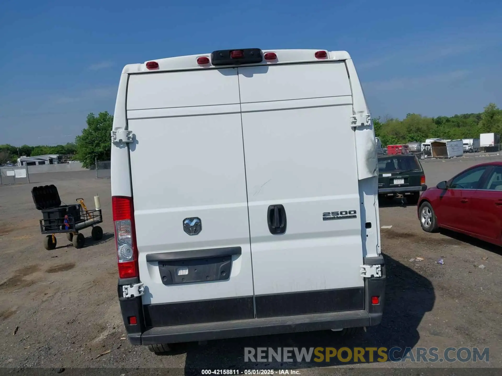 16 Photograph of a damaged car 3C6LRVDG6SE504125 RAM PROMASTER 2500 2025