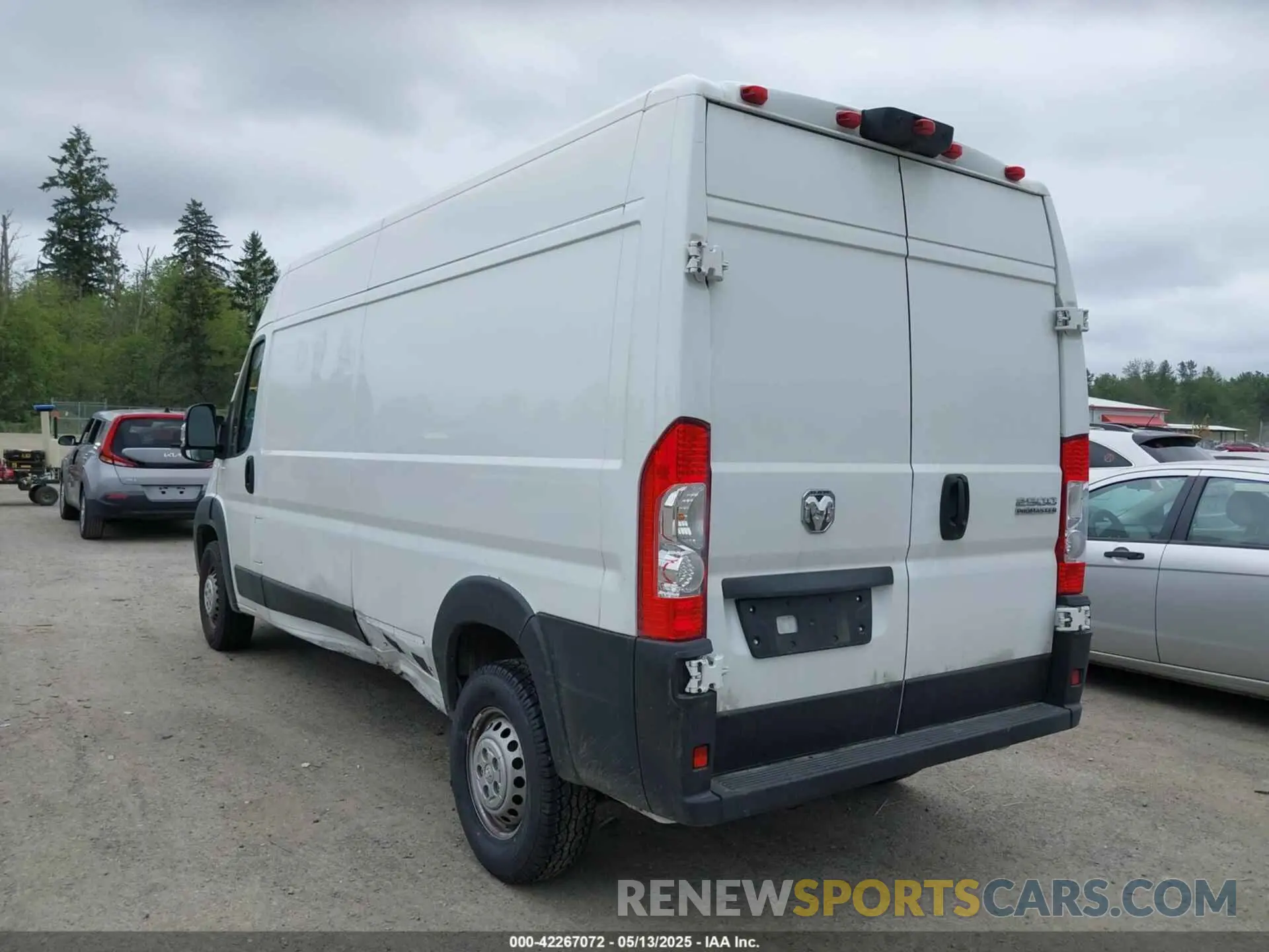 3 Photograph of a damaged car 3C6LRVDG8SE507527 RAM PROMASTER 2500 2025