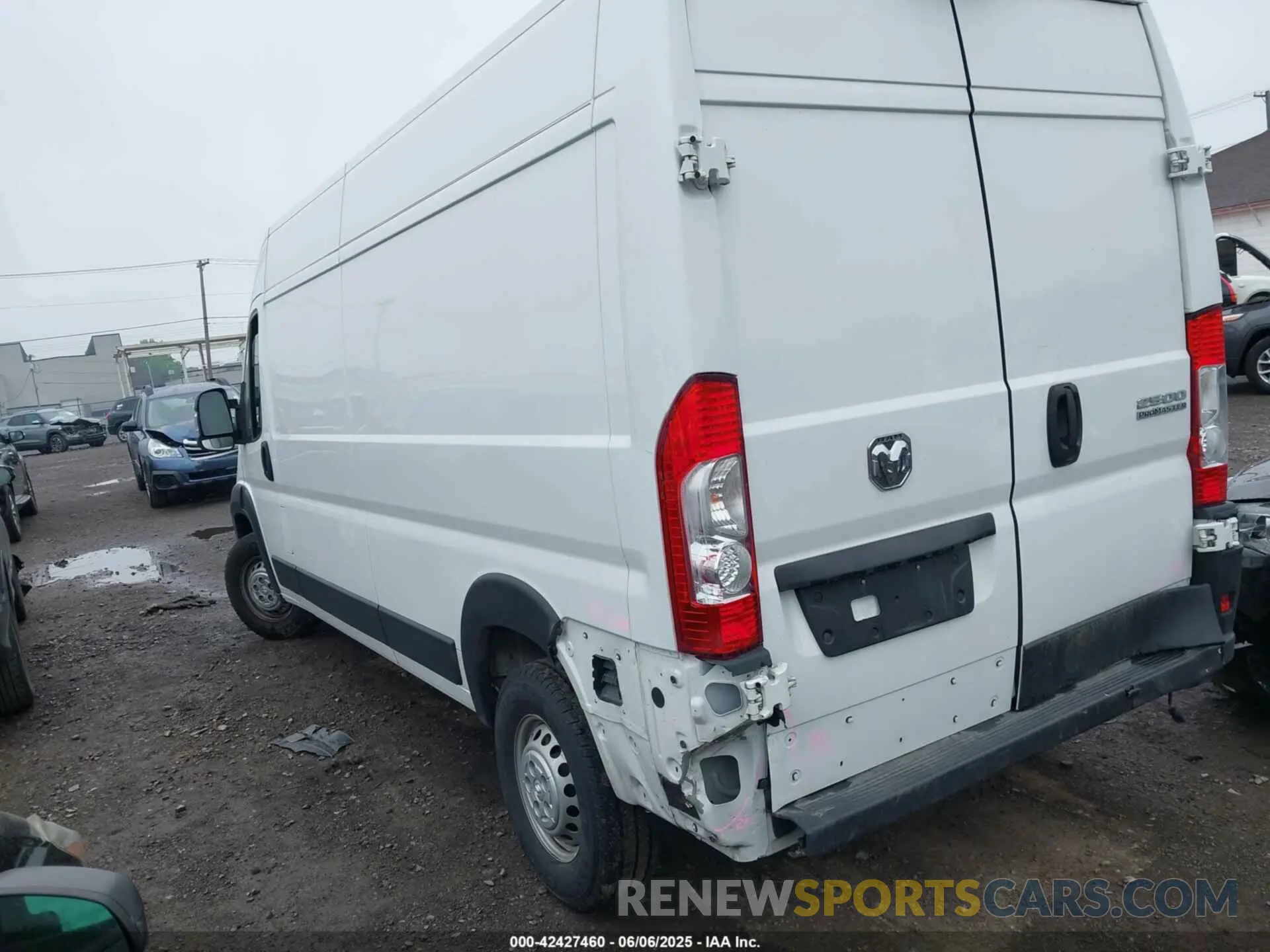 3 Photograph of a damaged car 3C6LRVDG9SE513966 RAM PROMASTER 2500 2025