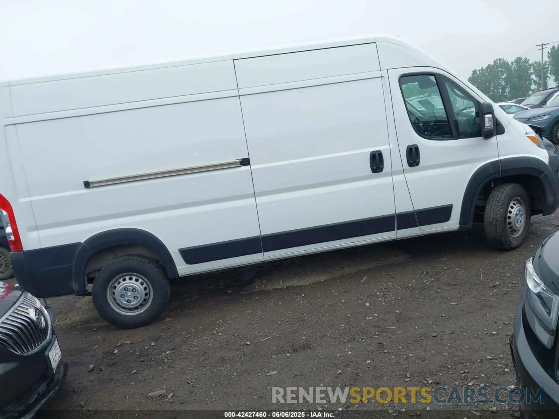 4 Photograph of a damaged car 3C6LRVDG9SE513966 RAM PROMASTER 2500 2025