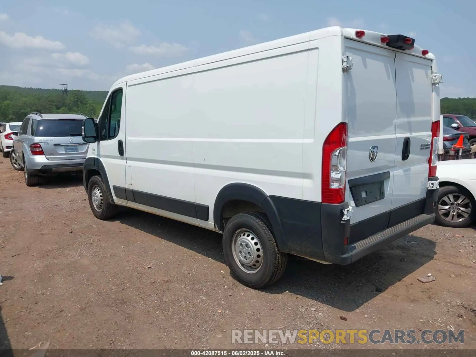 3 Photograph of a damaged car 3C6LRVVG5SE511663 RAM PROMASTER 2500 2025