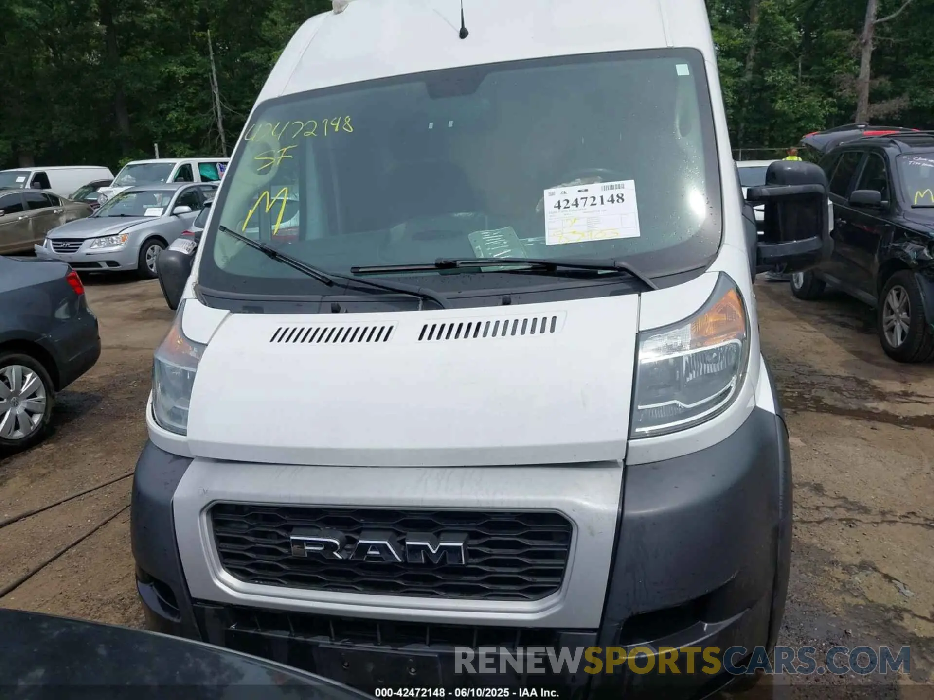 12 Photograph of a damaged car 3C6URVHG7KE515276 RAM PROMASTER 3500 2019