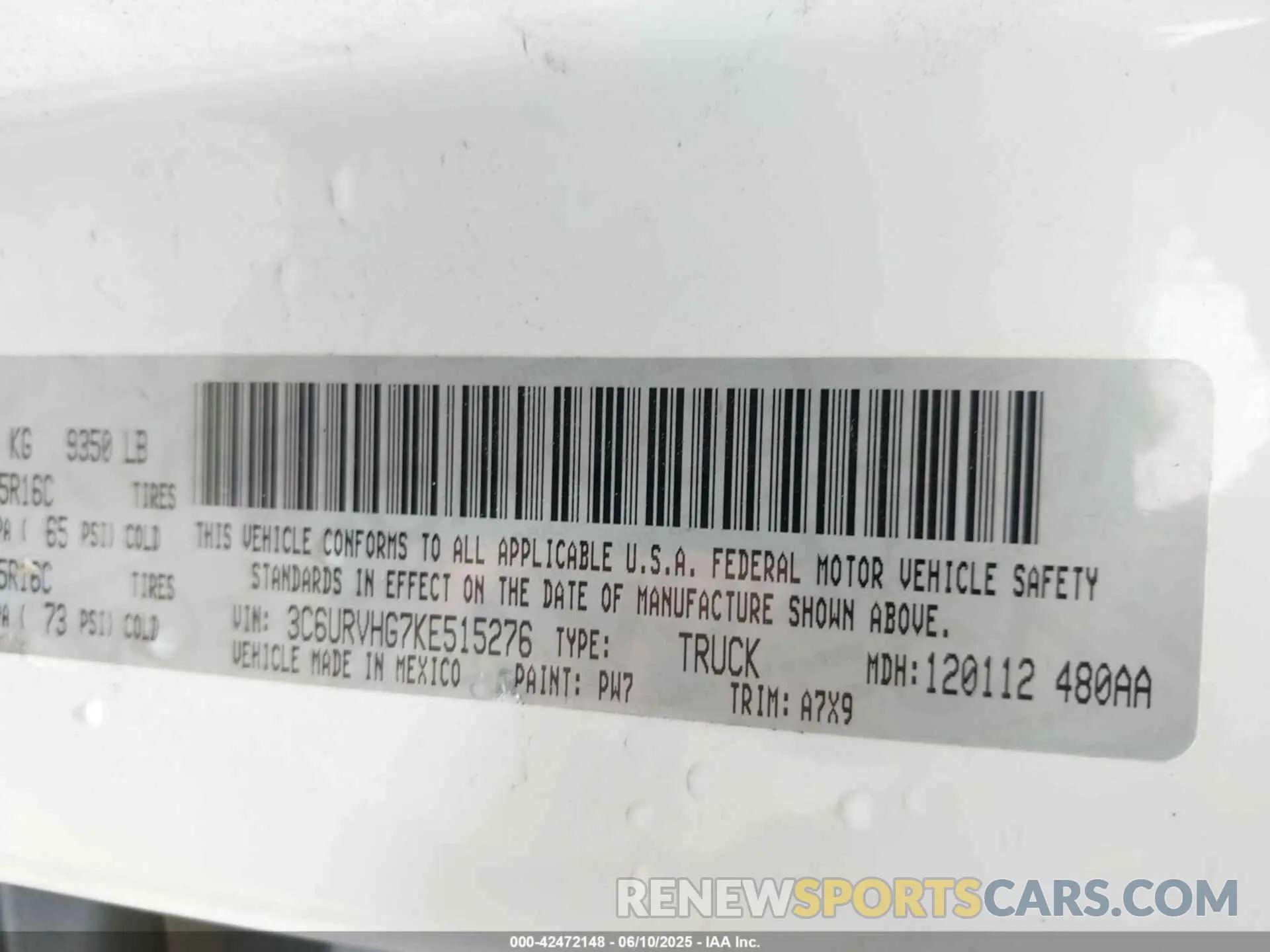 9 Photograph of a damaged car 3C6URVHG7KE515276 RAM PROMASTER 3500 2019